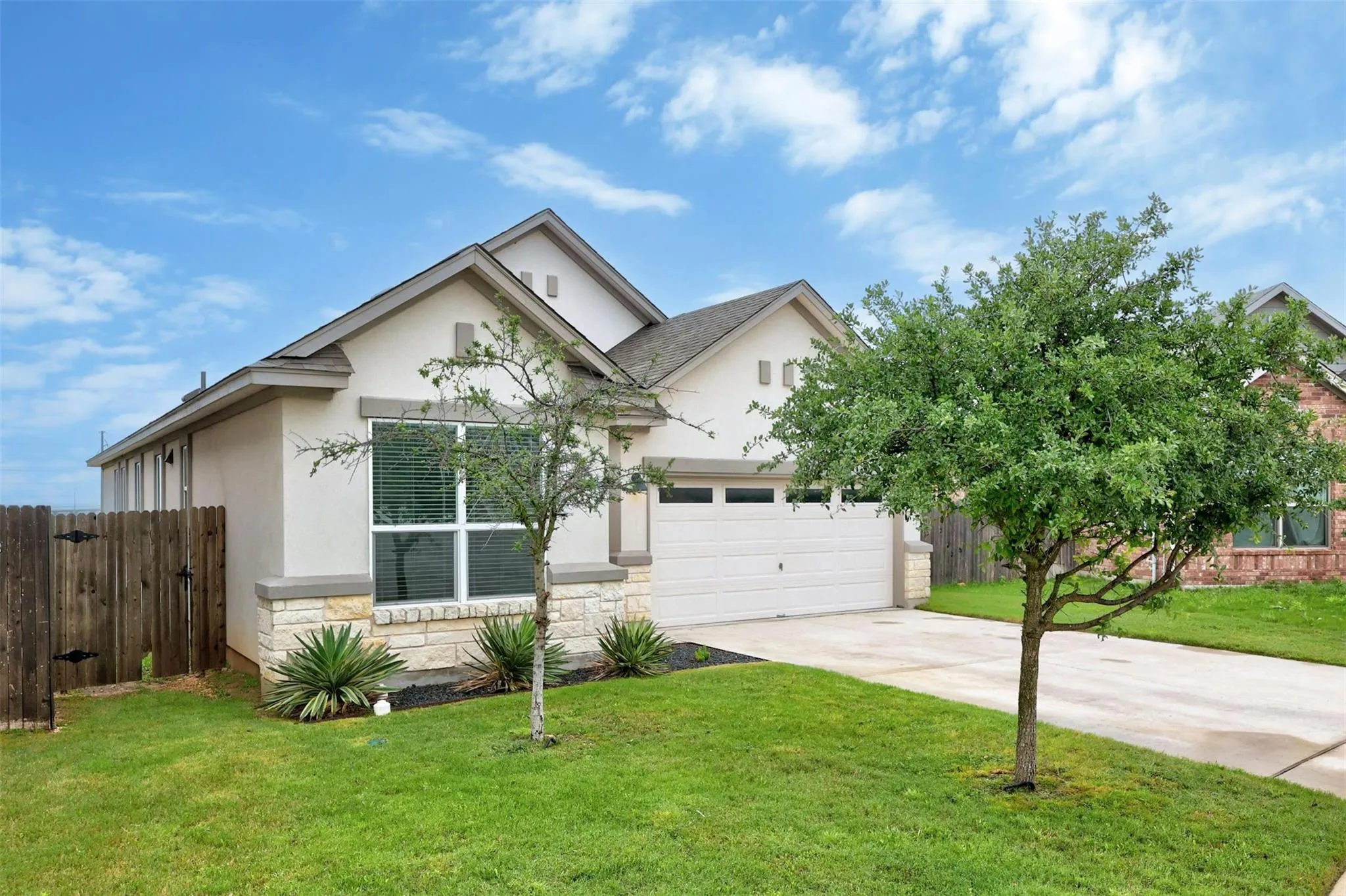 Photo 2 of 169 KULMBACHER DR