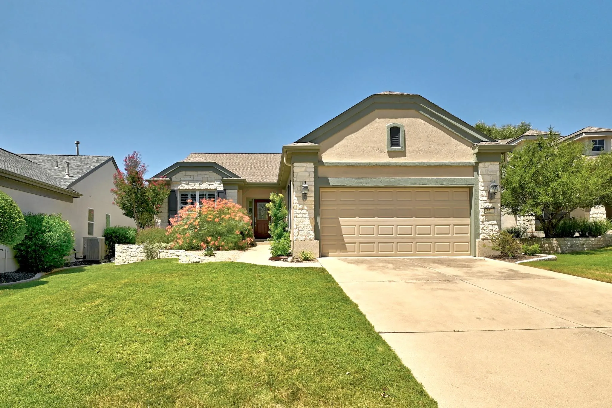 Photo of 321 FIELDSTONE DR, Georgetown, TX, 78633