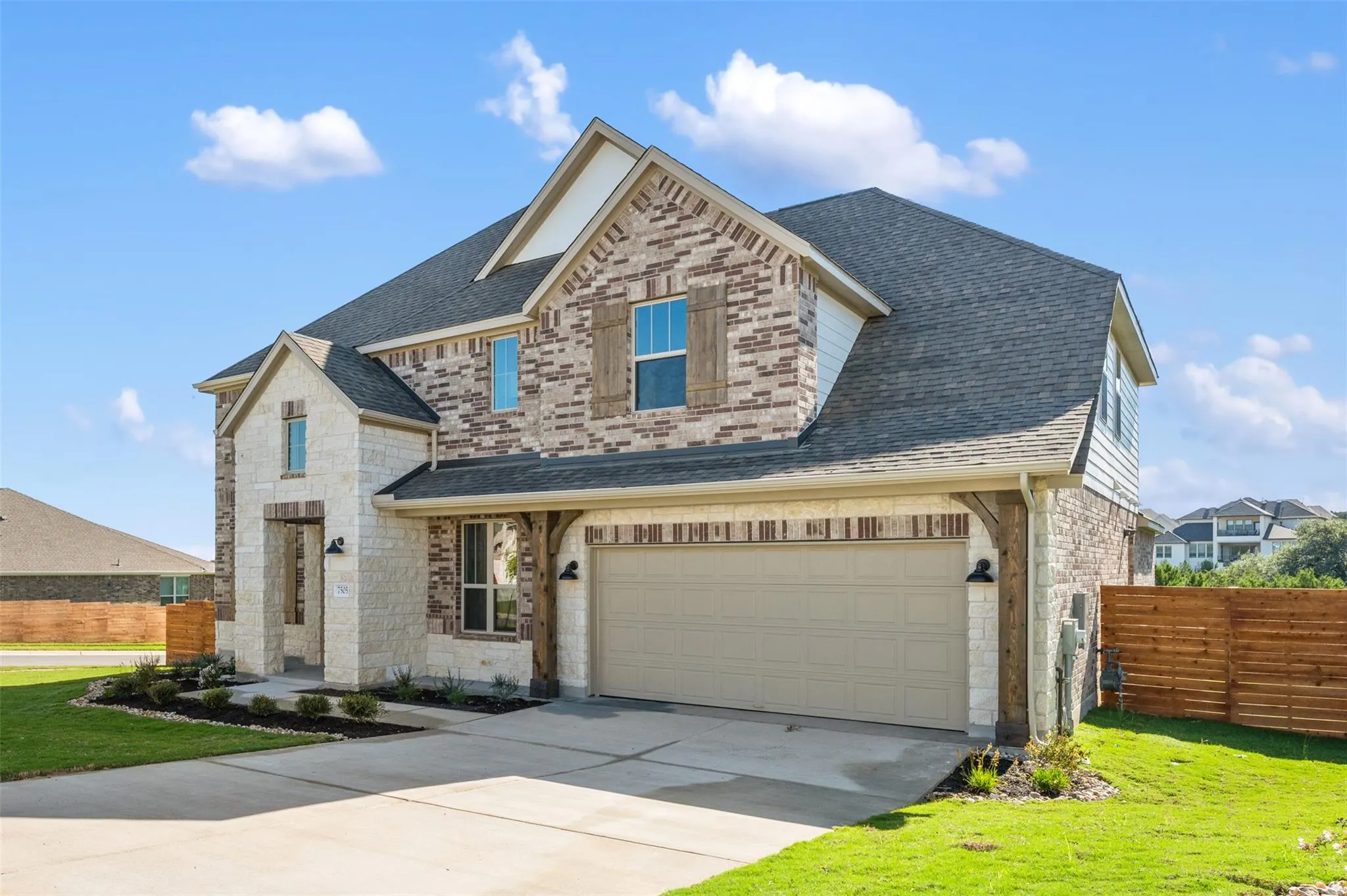 Photo 5 of 208 POSSUMHAW LN