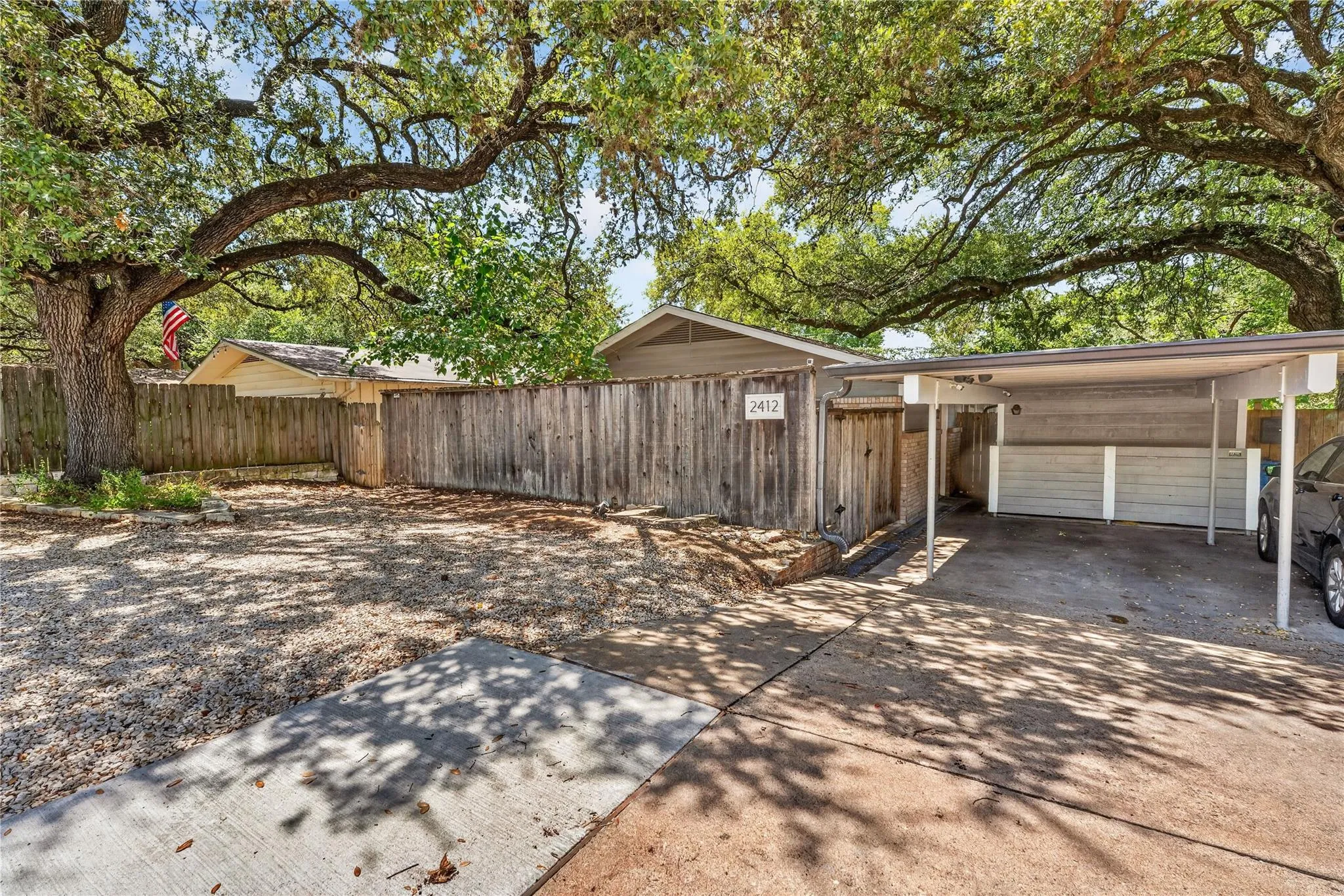 Photo of 2412 S 5TH ST #A, Austin, 78704