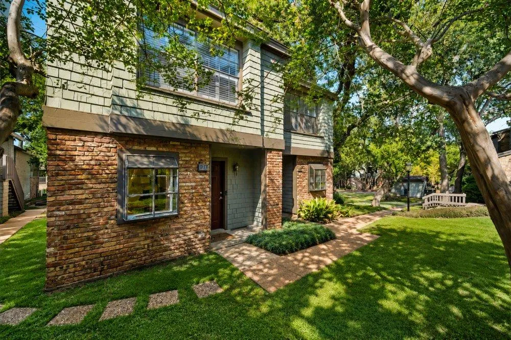 Photo of 7122 WOOD HOLLOW DR #71, Austin, TX, 78731