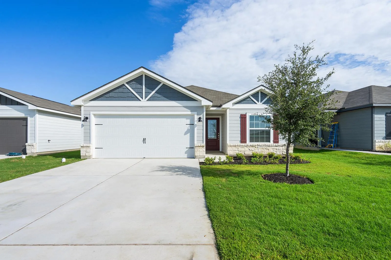 Photo of 245 W LUNA BLUE LN, Jarrell, TX, 76537