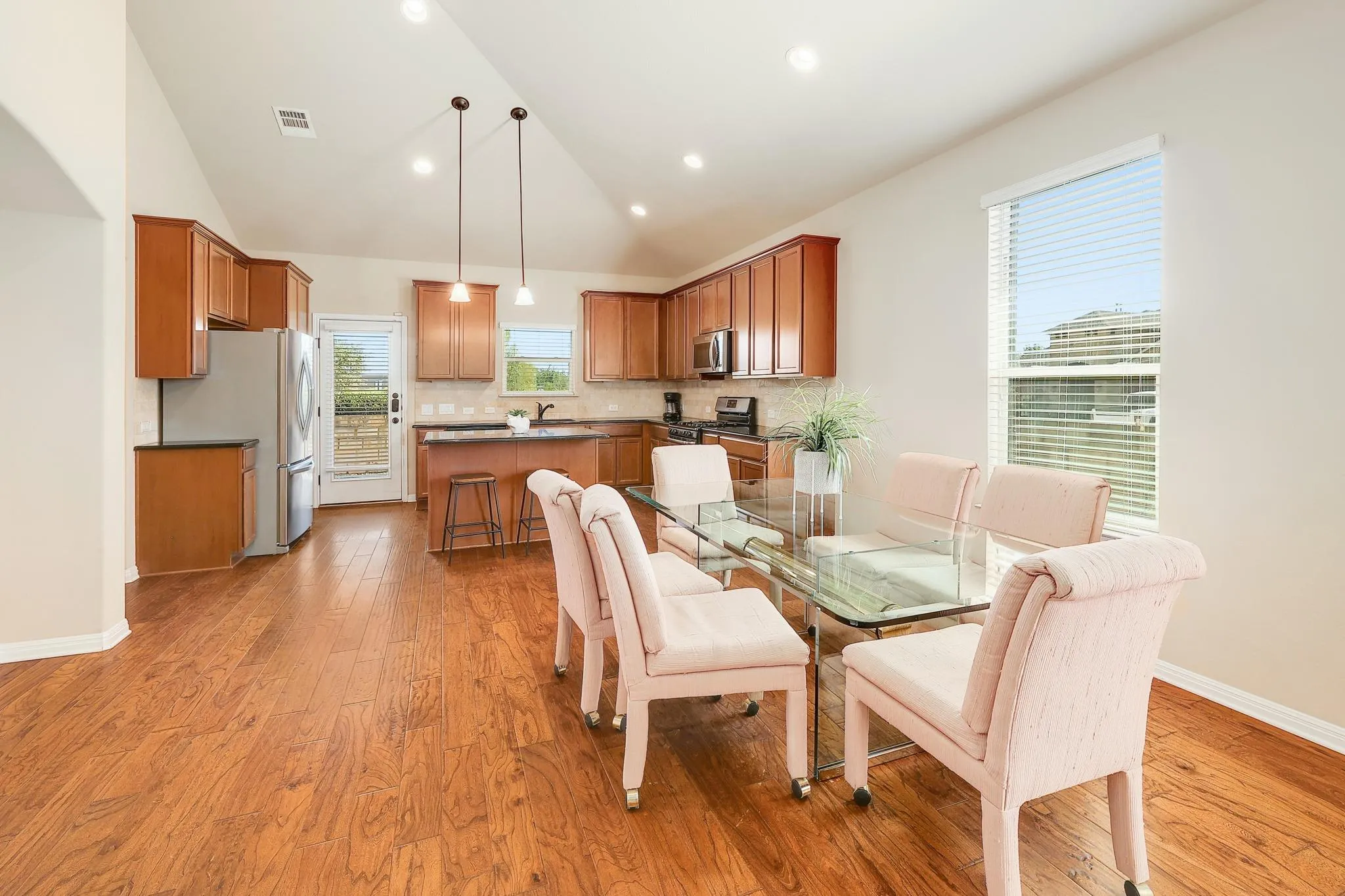 Photo 5 of 16200 CANTANIA CV