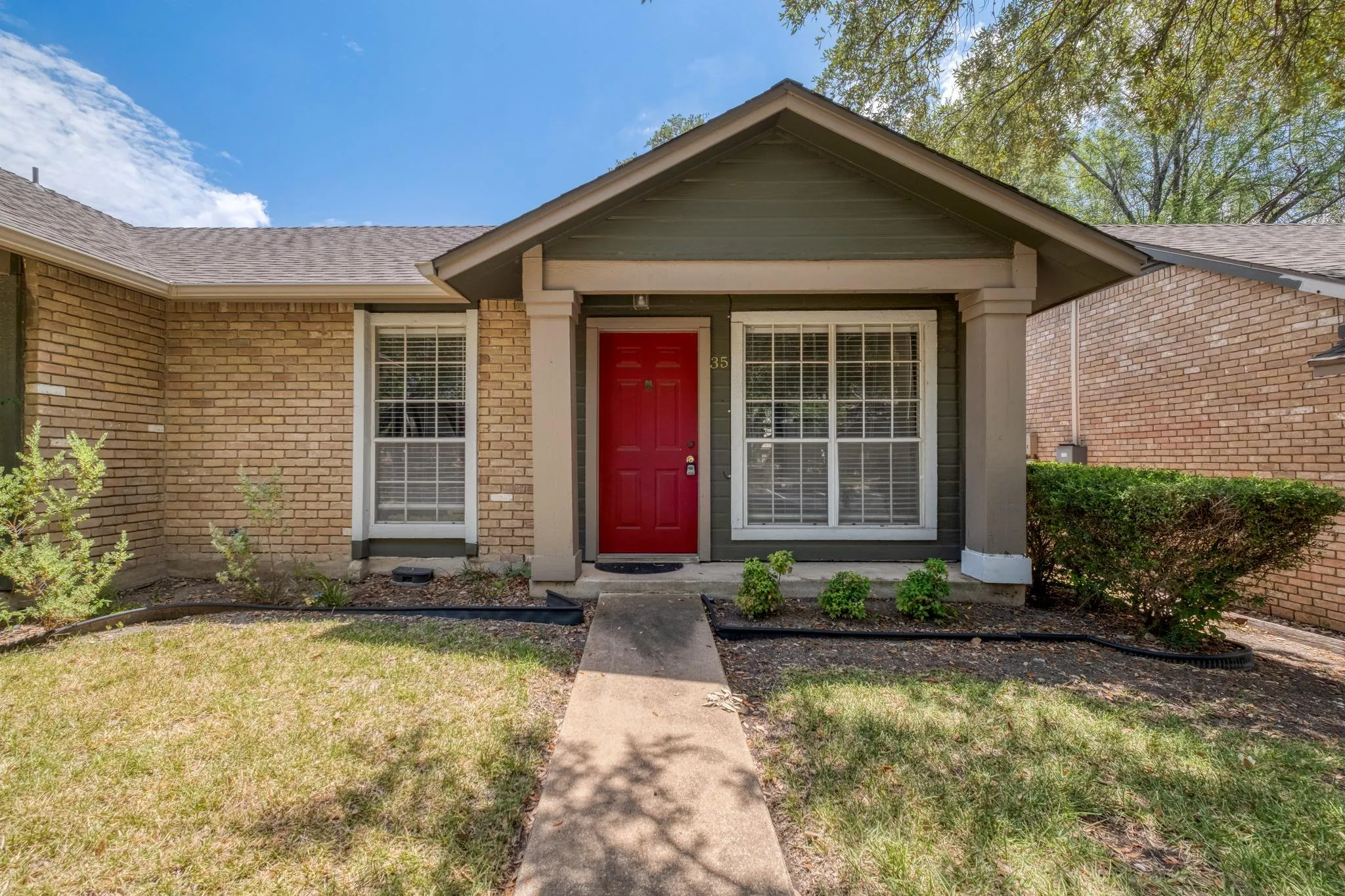 Photo of 1015 E YAGER LN #35, Austin, TX, 78753