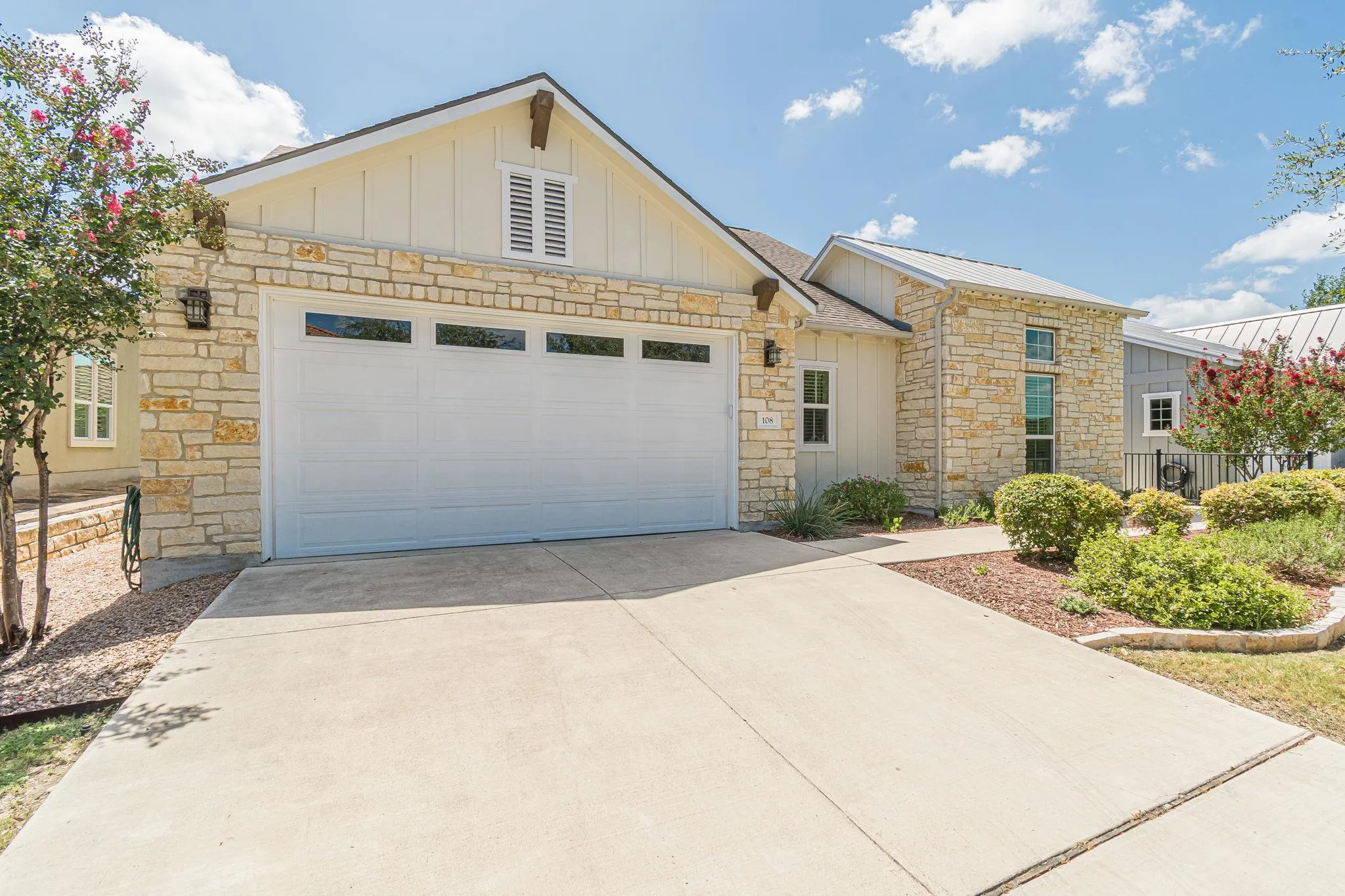 Photo of 108 DREAMING PLUM LN, San Marcos, TX, 78666