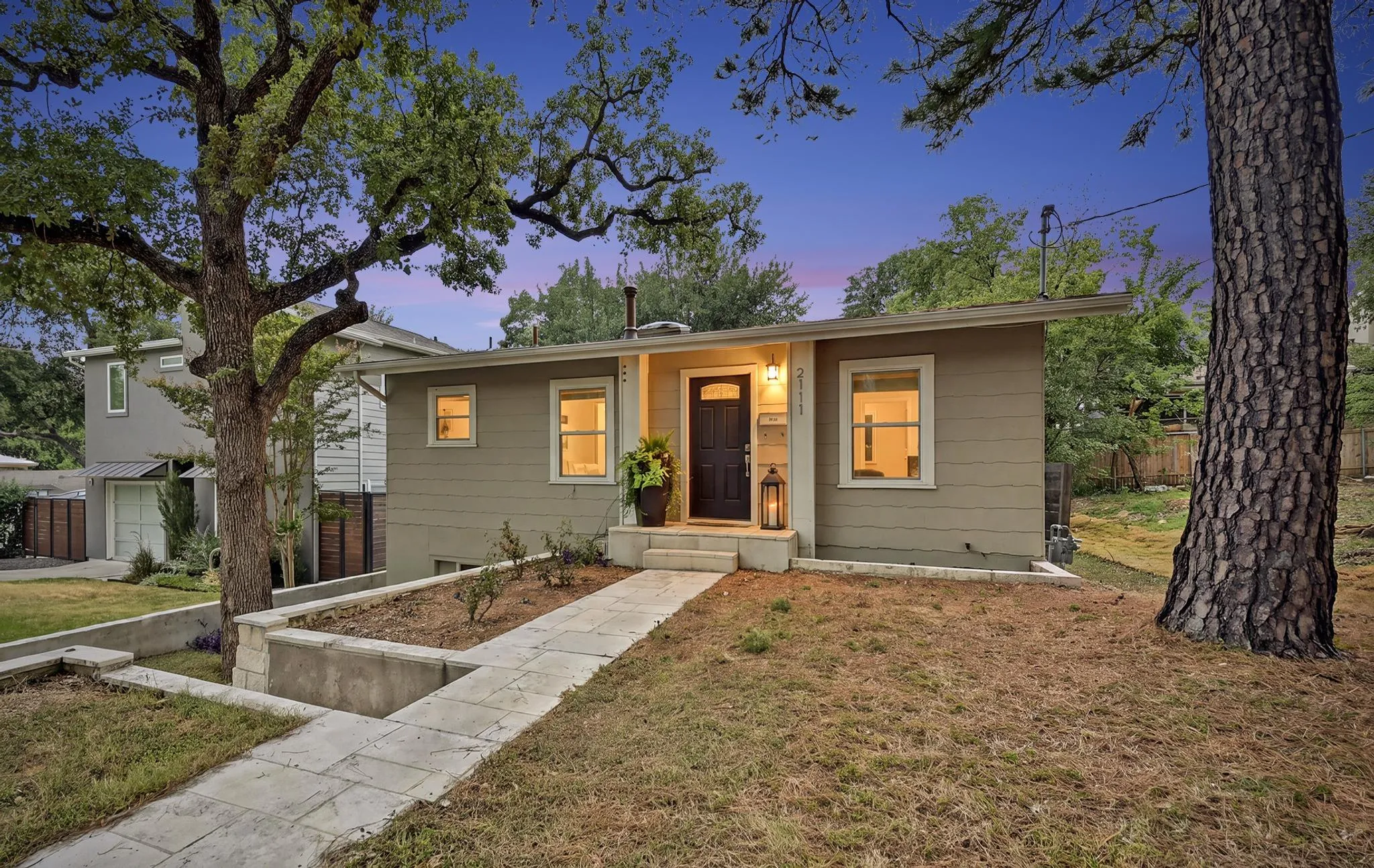 Photo of 2111 W 12TH ST, Austin, TX, 78703