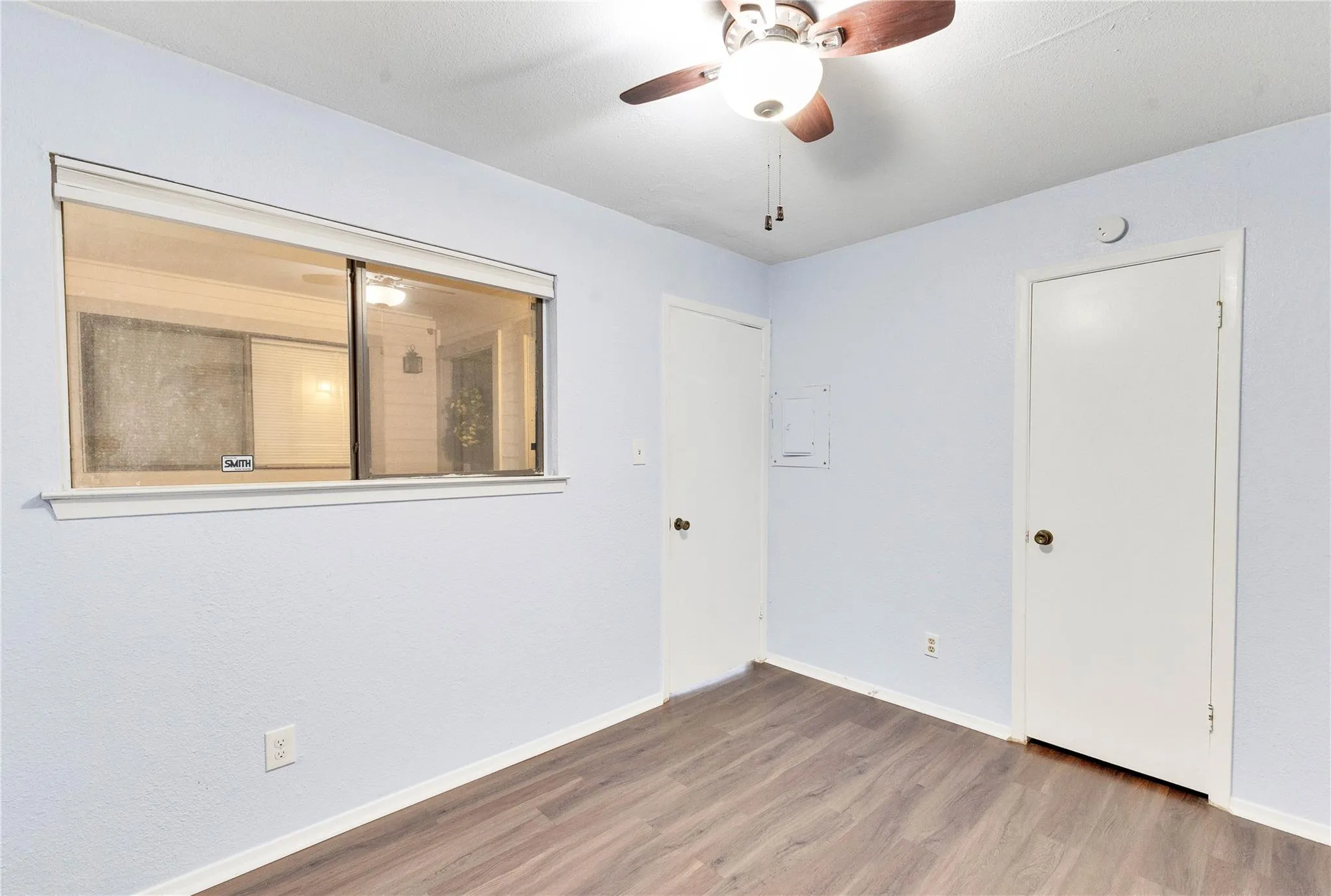 Photo 4 of 2500 BURLESON RD #703