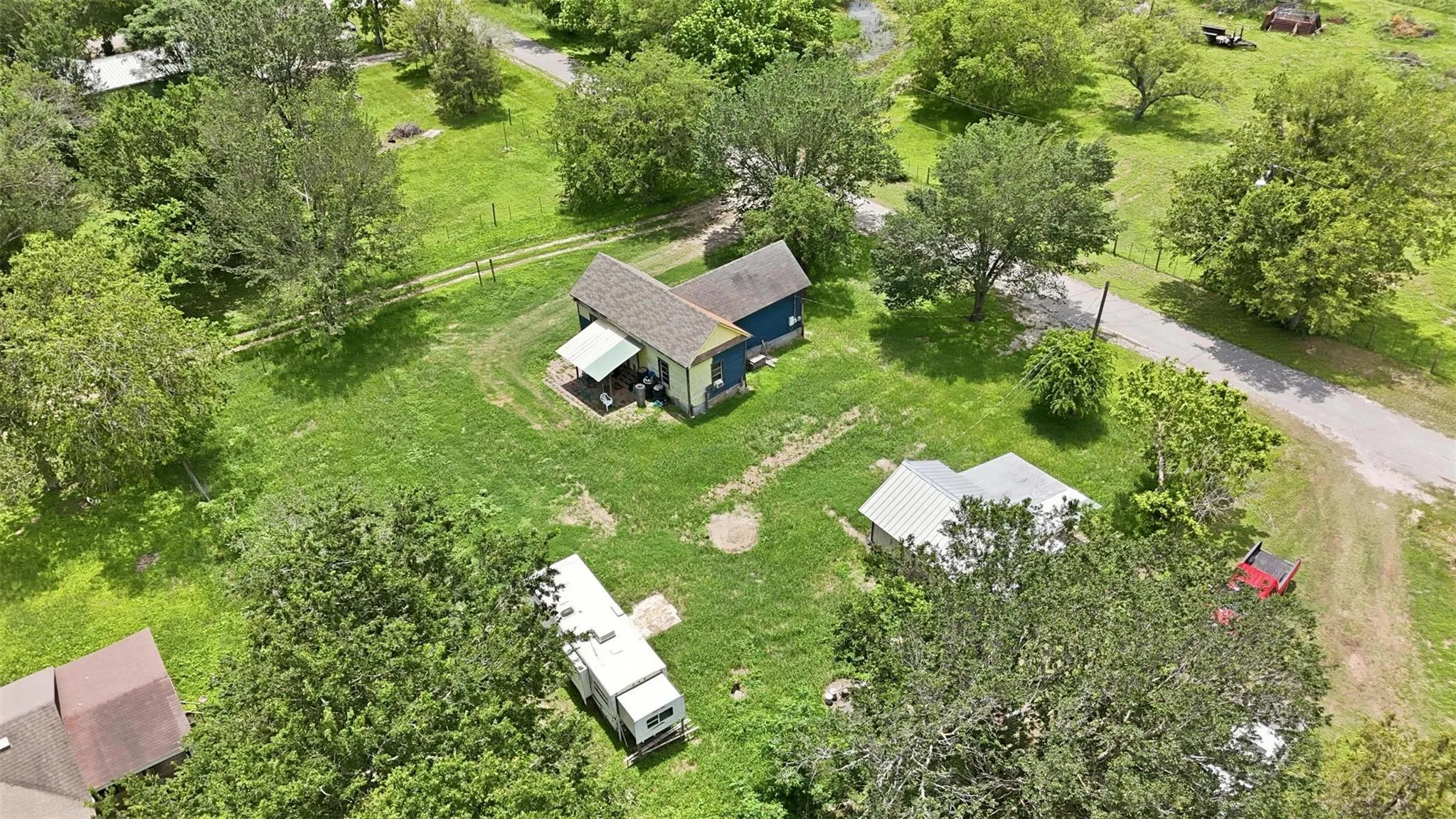 Photo 4 of 148 BRENHAM ST