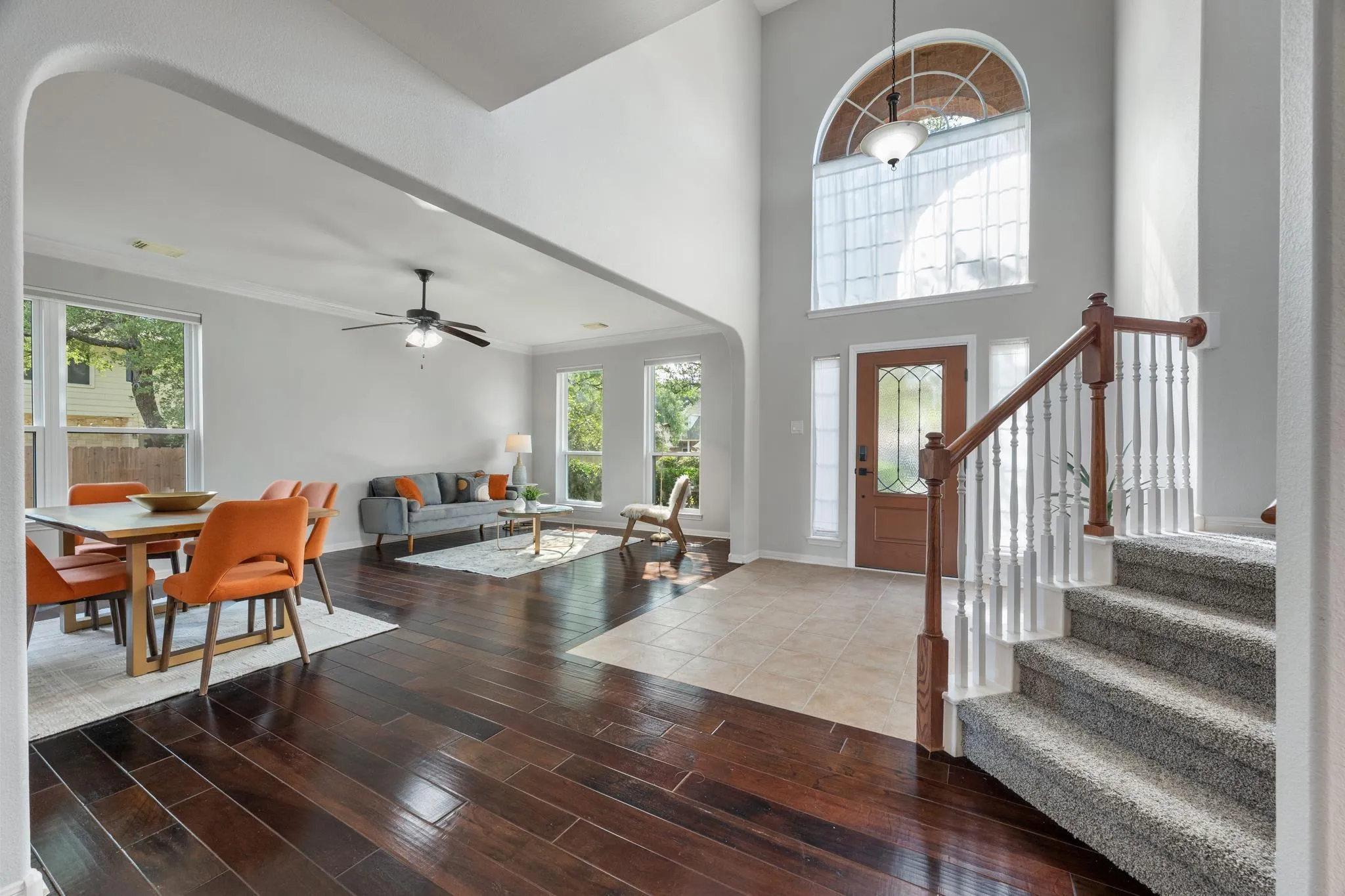 Photo 2 of 10808 BEACHMONT LN