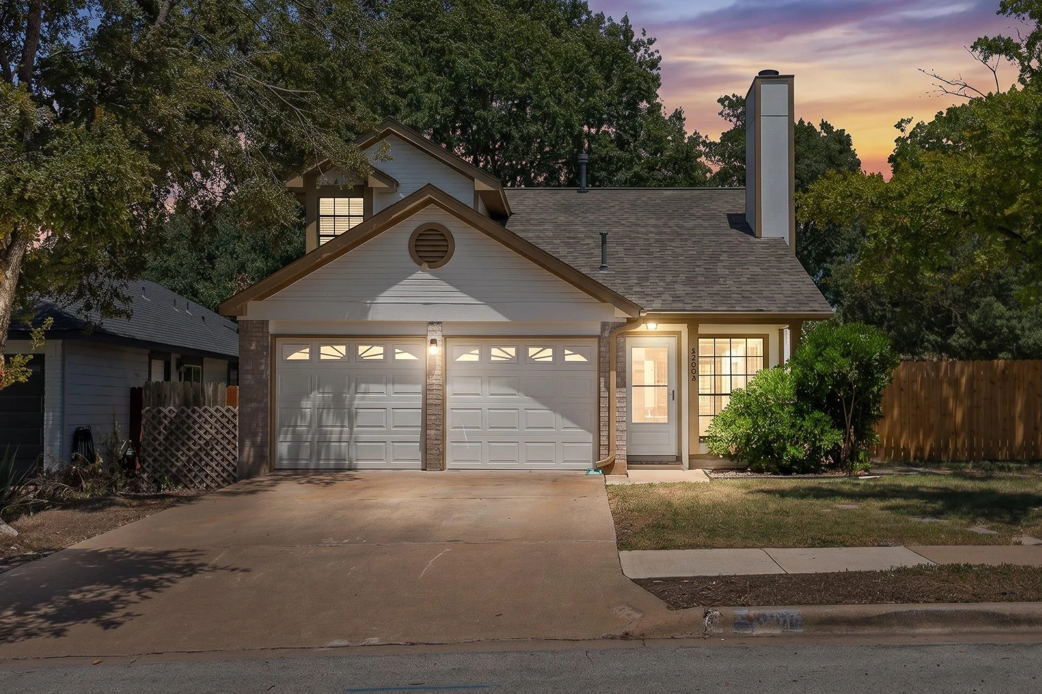 Photo of 2300 DOWD LN, Austin, TX, 78728
