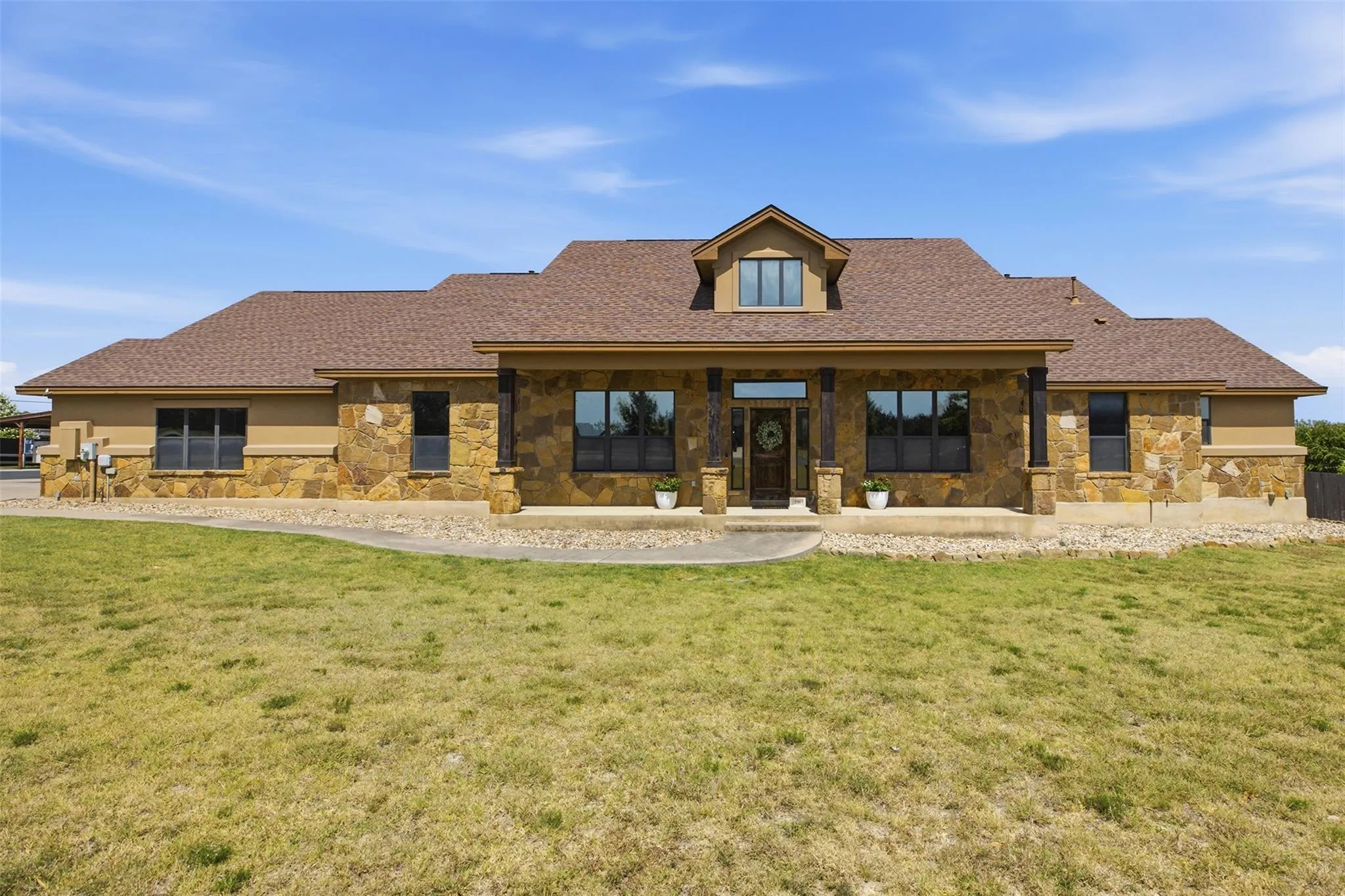 Photo of 116 SARAHS LN, Liberty Hill, TX, 78642