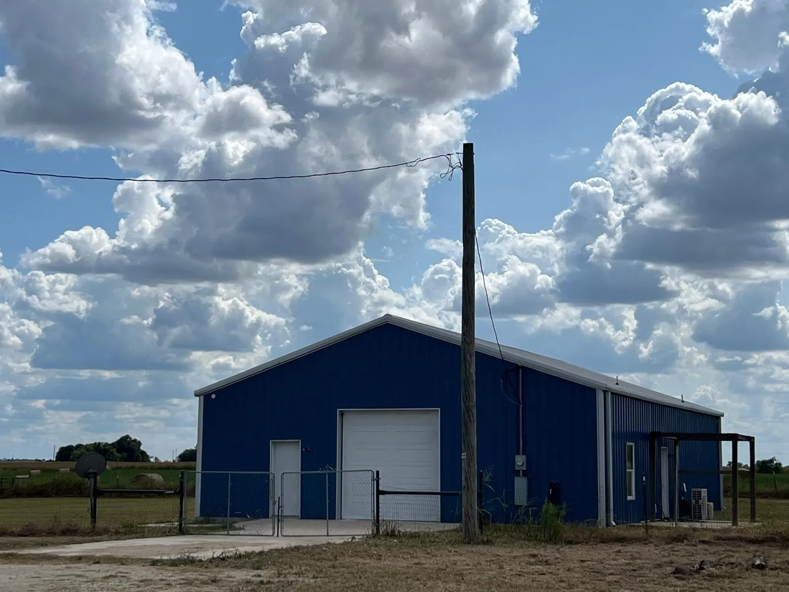 Photo of 2000 COUNTY ROAD 453, Coupland, TX, 78615