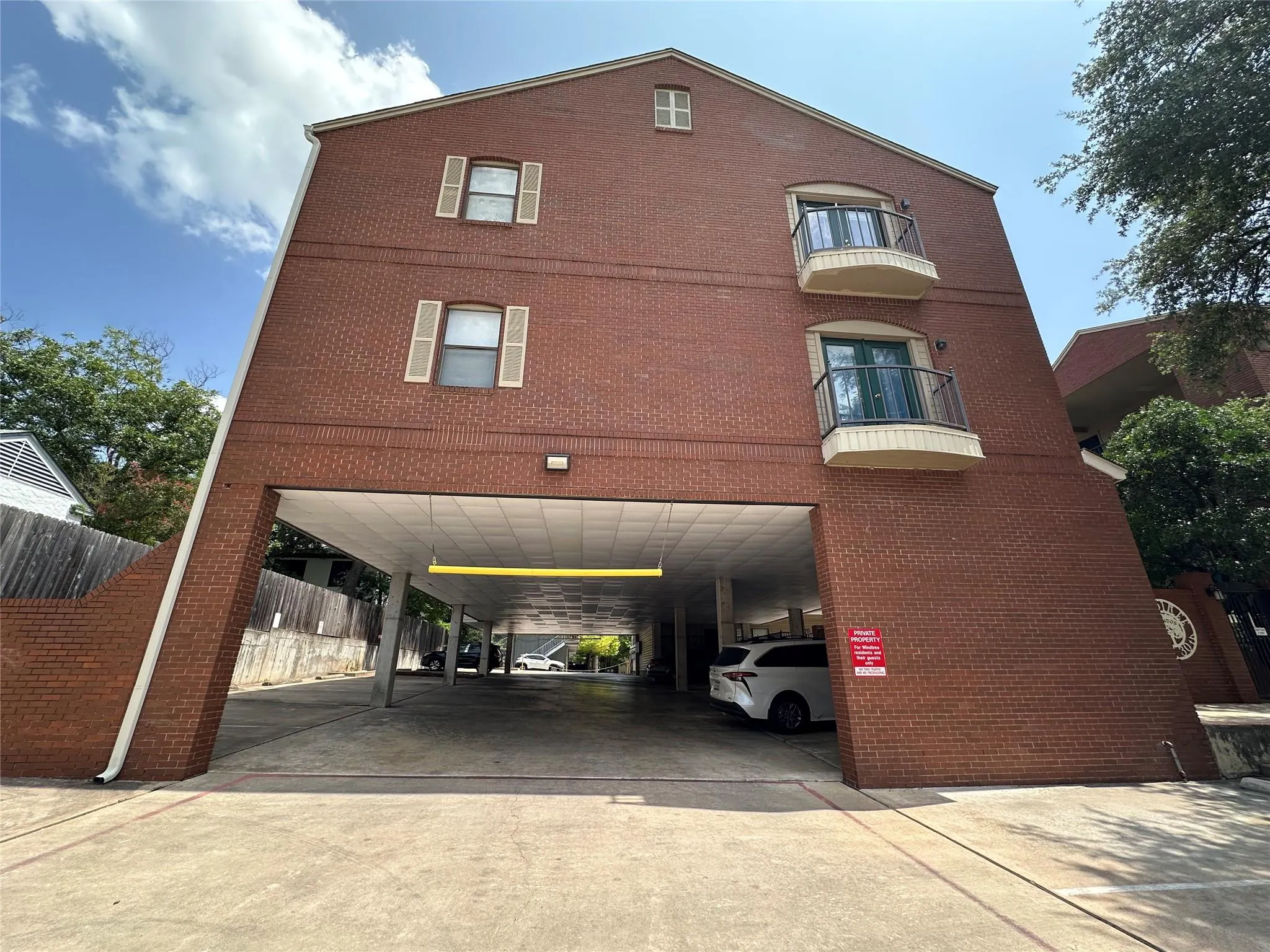 Photo 5 of 106 E 30TH ST E #310