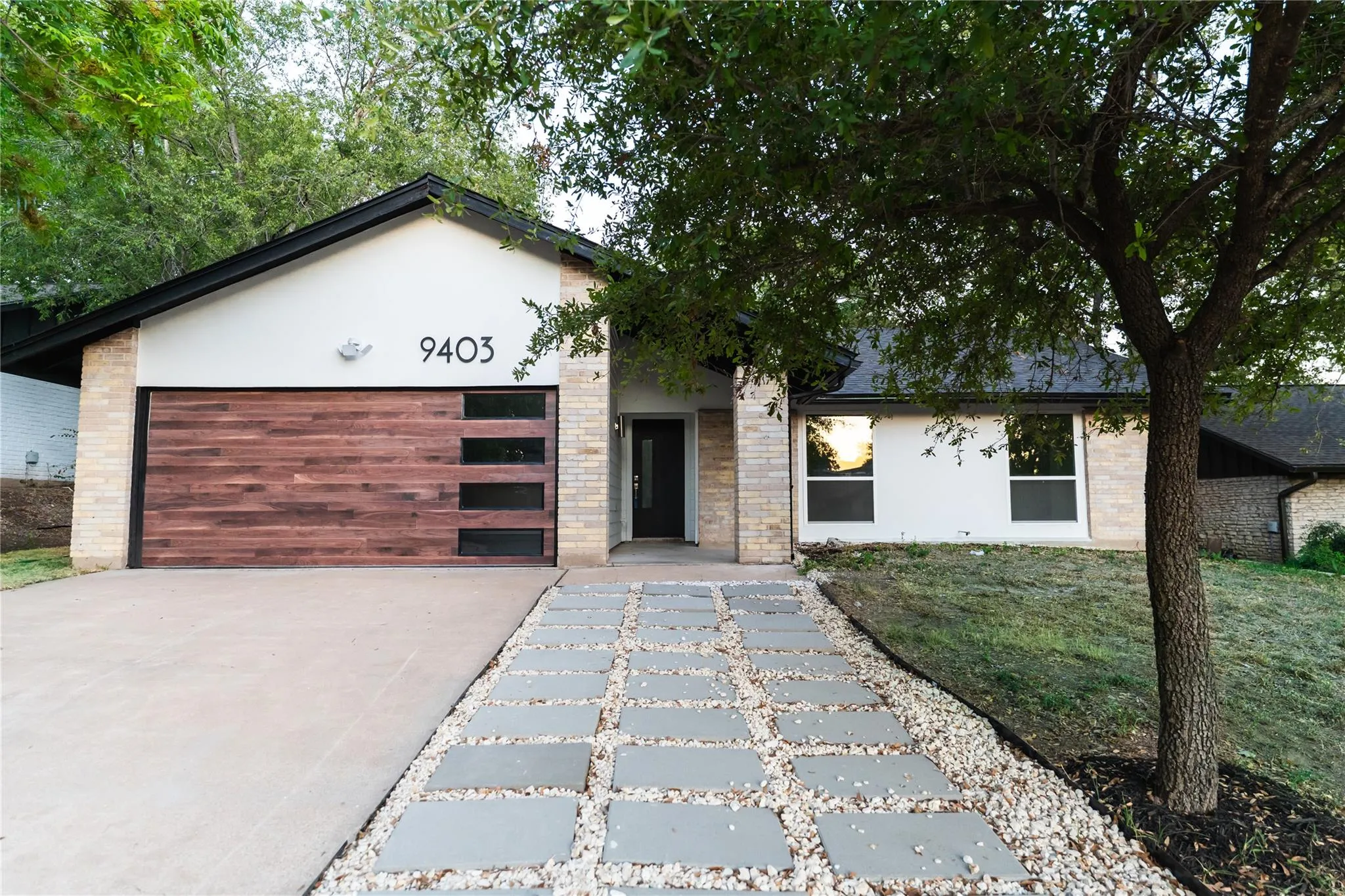 Photo of 9403 HUNTERS TRCE E, Austin, TX, 78758