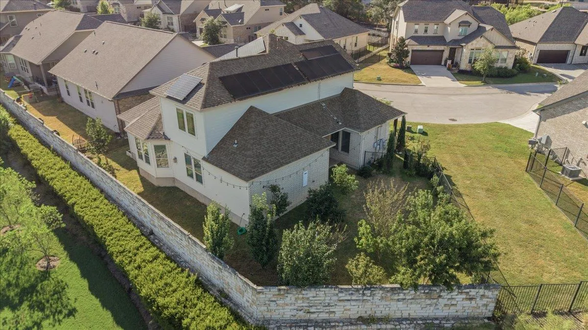 Photo 4 of 266 VILLAGE OAK DR