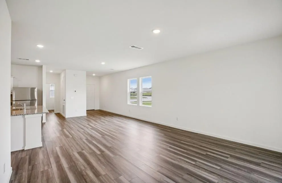 Photo 5 of 328 SIEDERS ST