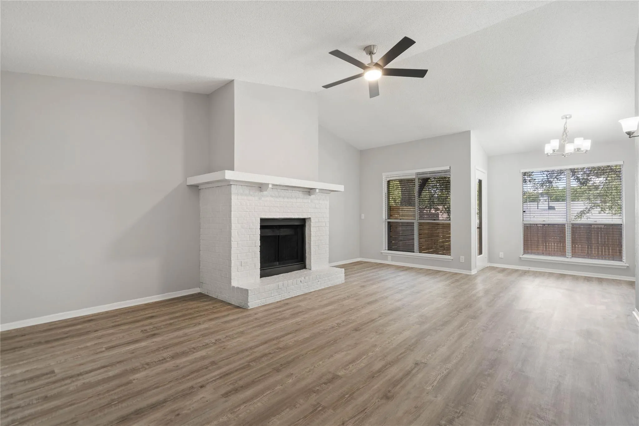 Photo 5 of 12808 CHROMITE ST #B