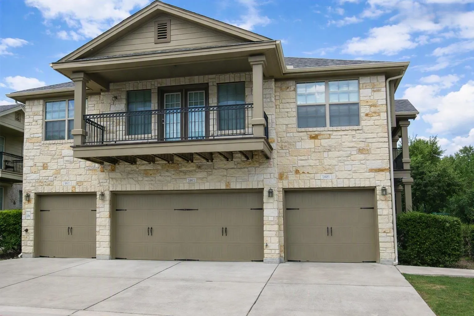 Photo 2 of 14815 AVERY RANCH BLVD #1601
