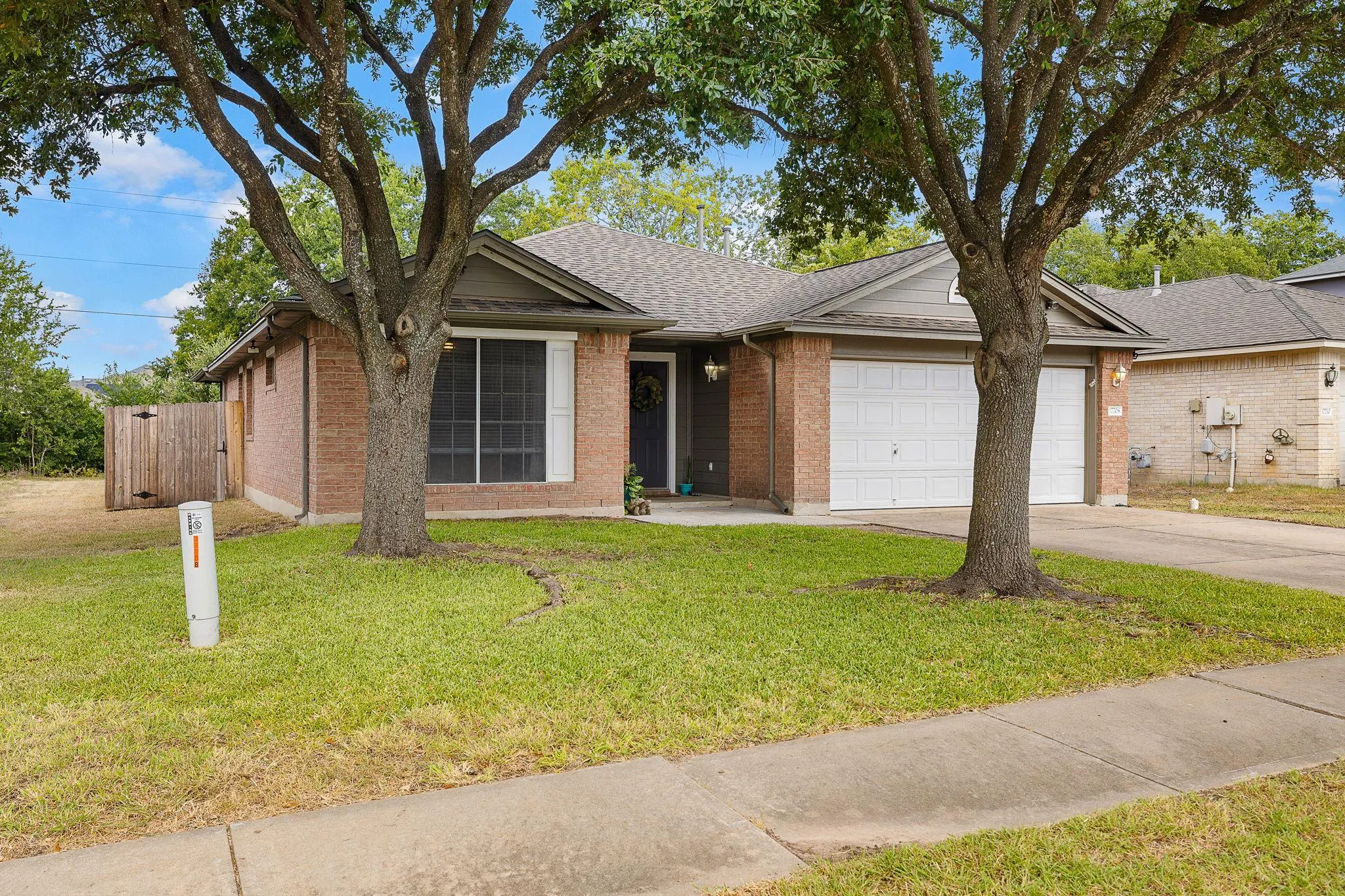 Photo 3 of 17708 LIMPIA CREEK DR