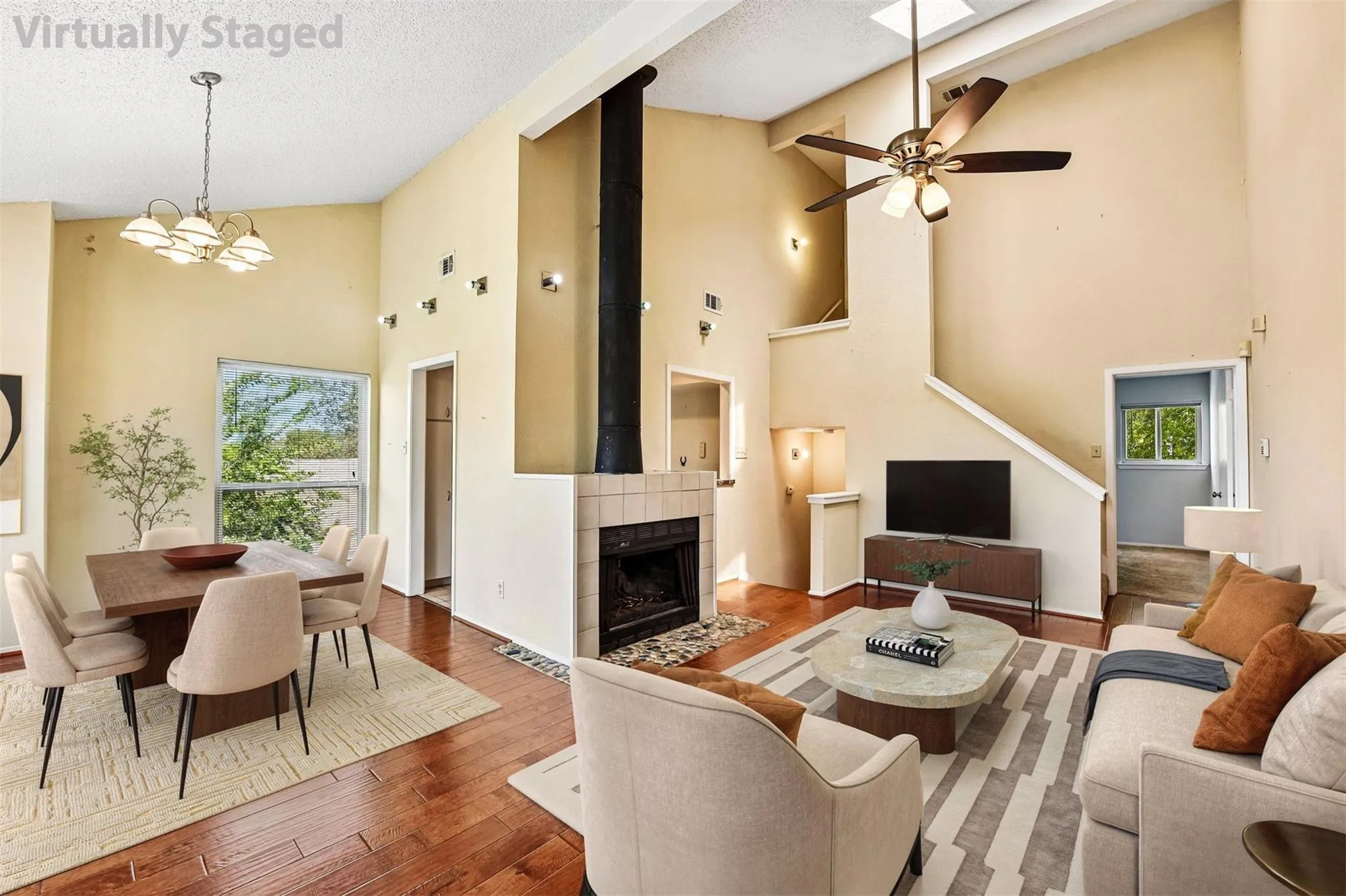 Photo 3 of 2612 SAN PEDRO ST #211