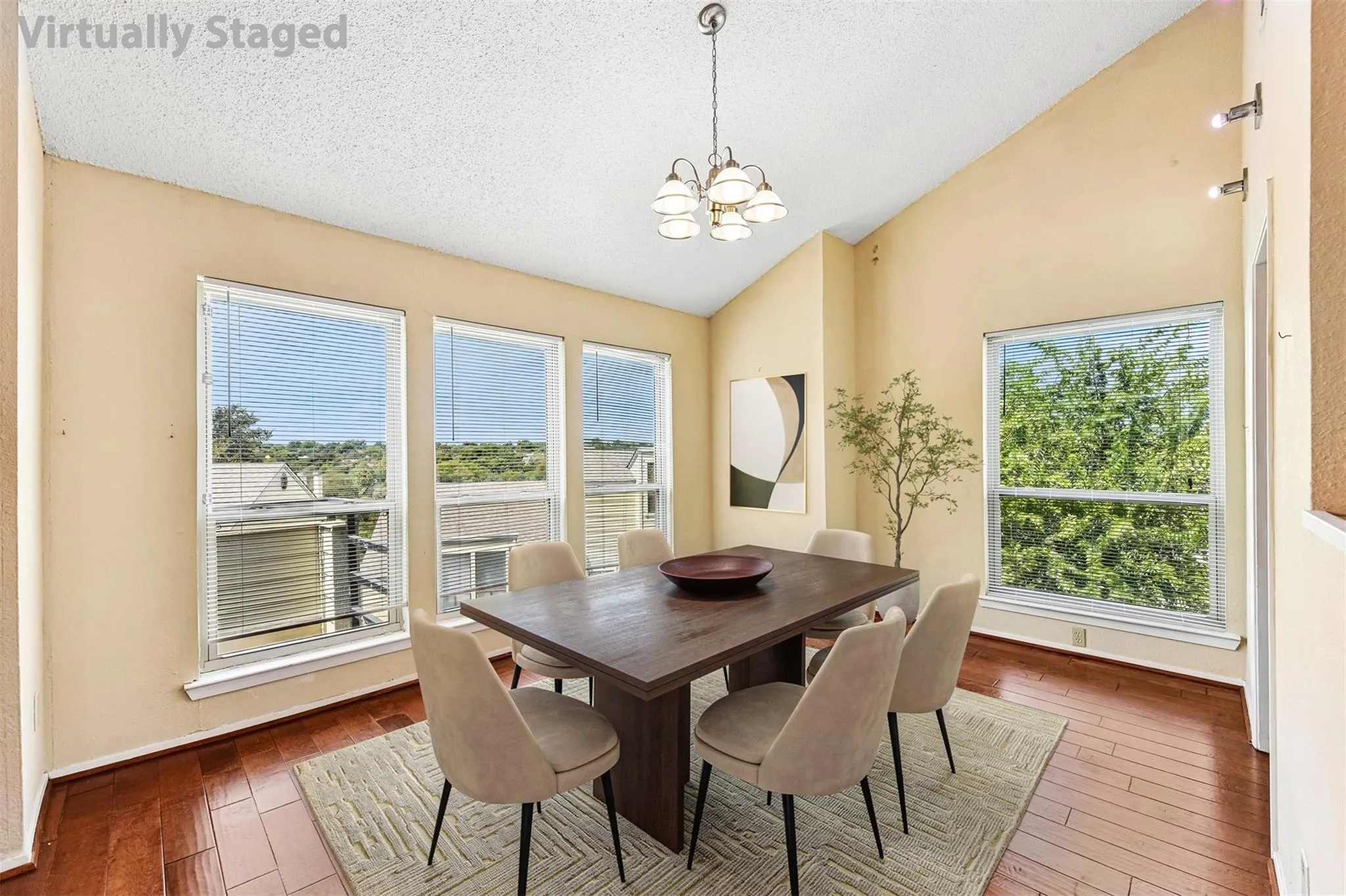 Photo 5 of 2612 SAN PEDRO ST #211