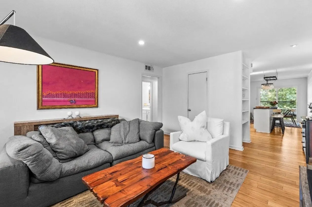 Photo of 2303 EAST SIDE DR #210, Austin, TX, 78704