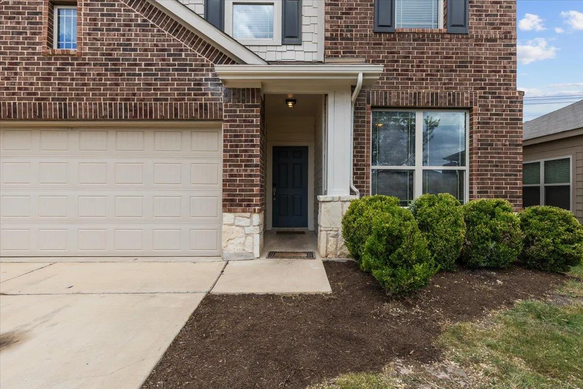 Photo 4 of 249 SHALE CIR