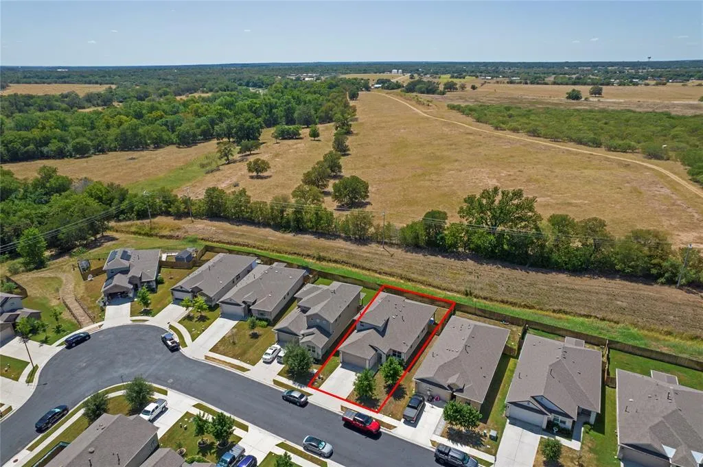Photo 5 of 228 BARON CREEK TRL
