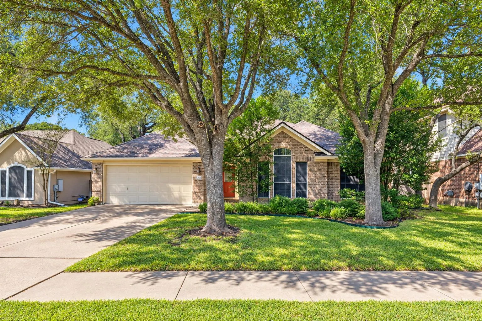 Photo of 15814 RUSTIC LN, Austin, TX, 78717