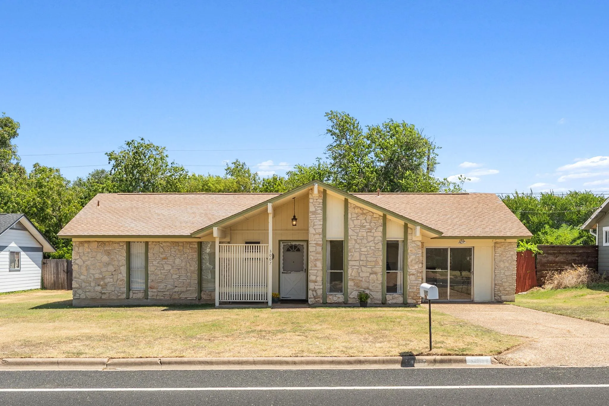 Photo of 3007 GREAT VALLEY DR, Cedar Park, TX, 78613