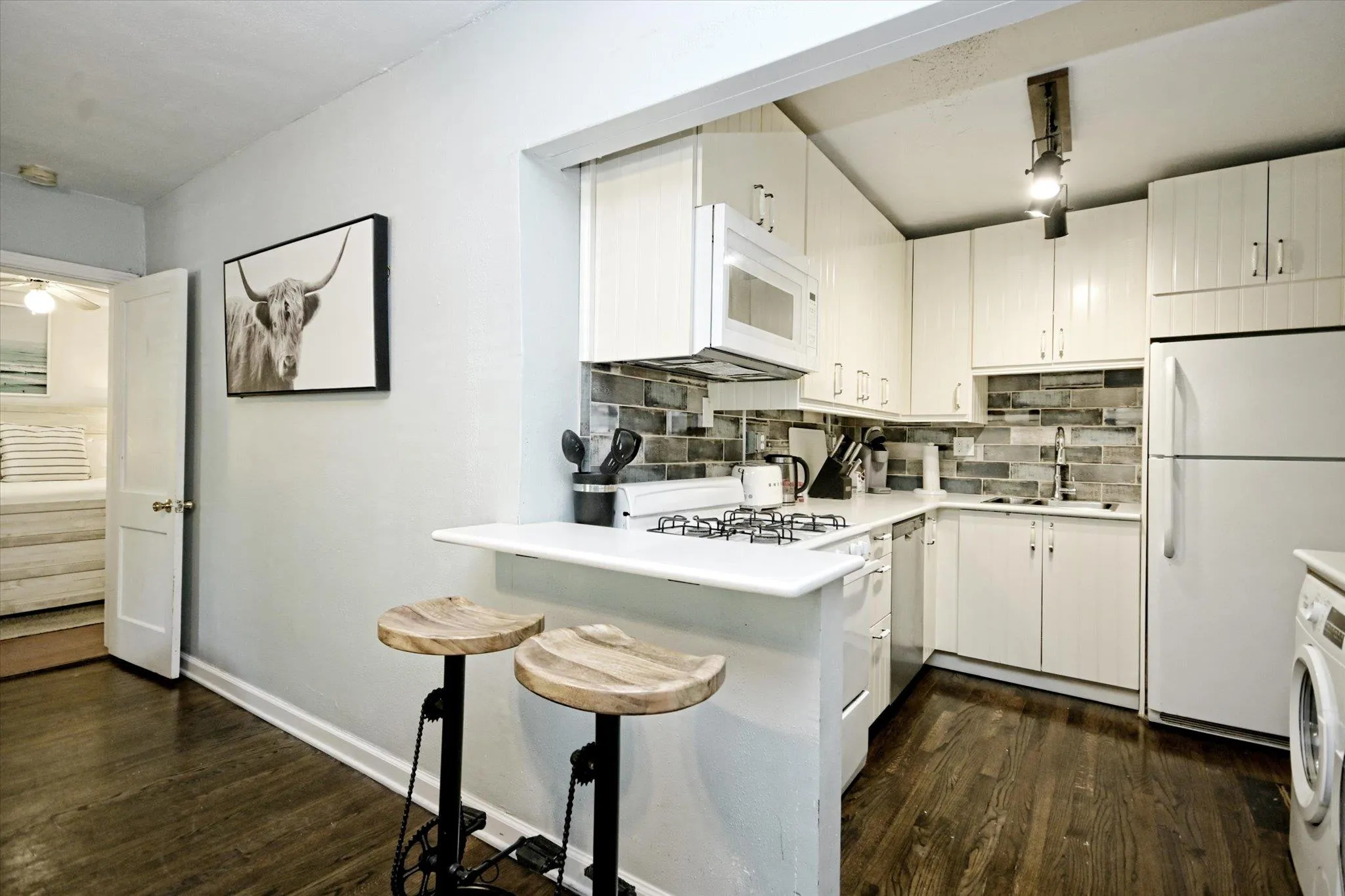 Photo 5 of 3409 BANTON RD #A