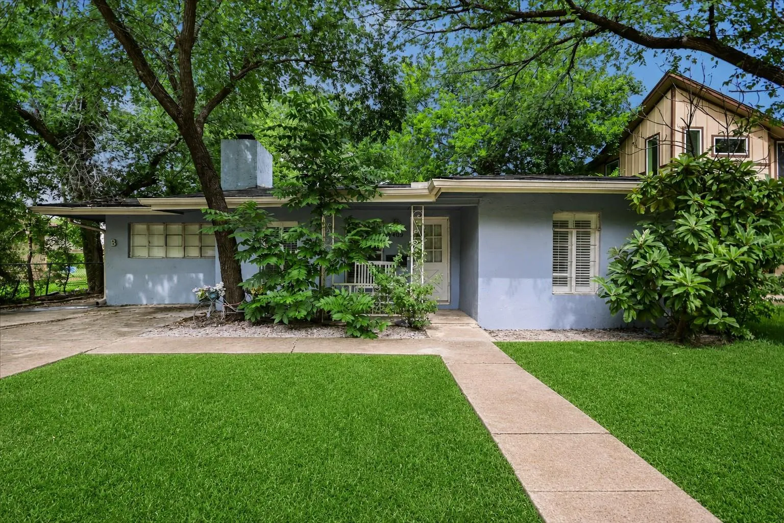 Photo of 3409 BANTON RD #A, Austin, 78722