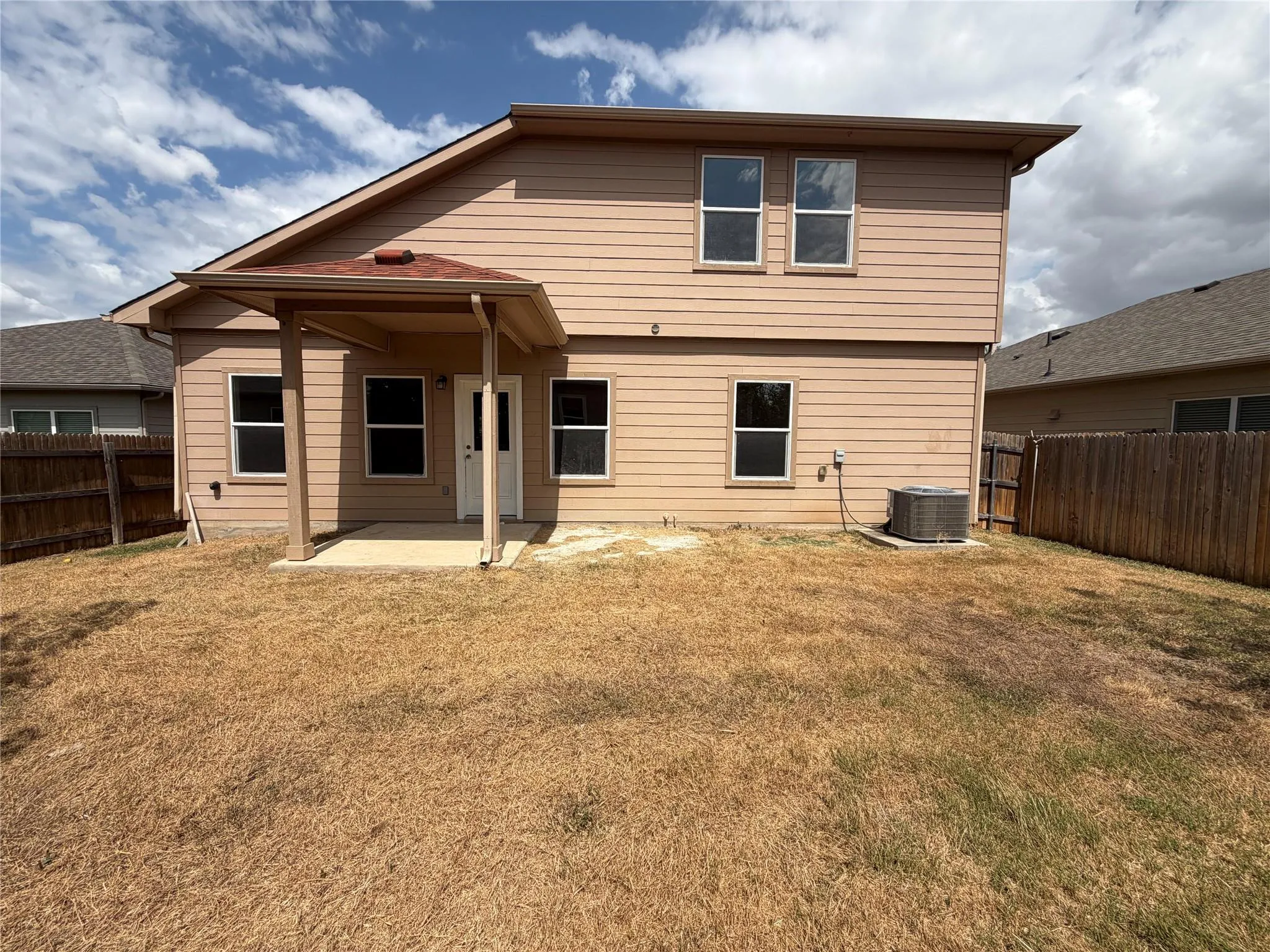 Photo 5 of 1508 FERRYMAN DR