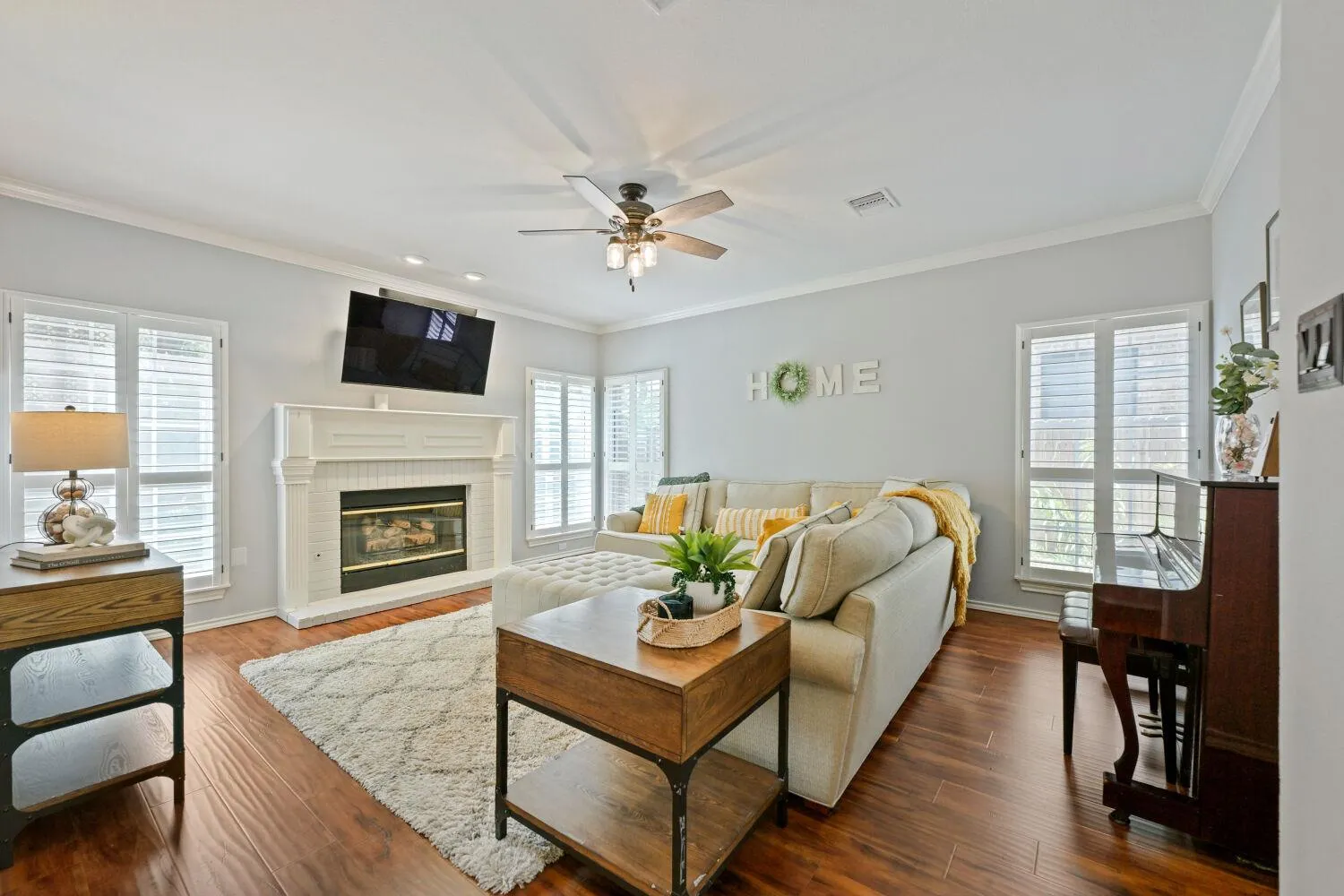 Photo 4 of 3709 LEADVILLE DR