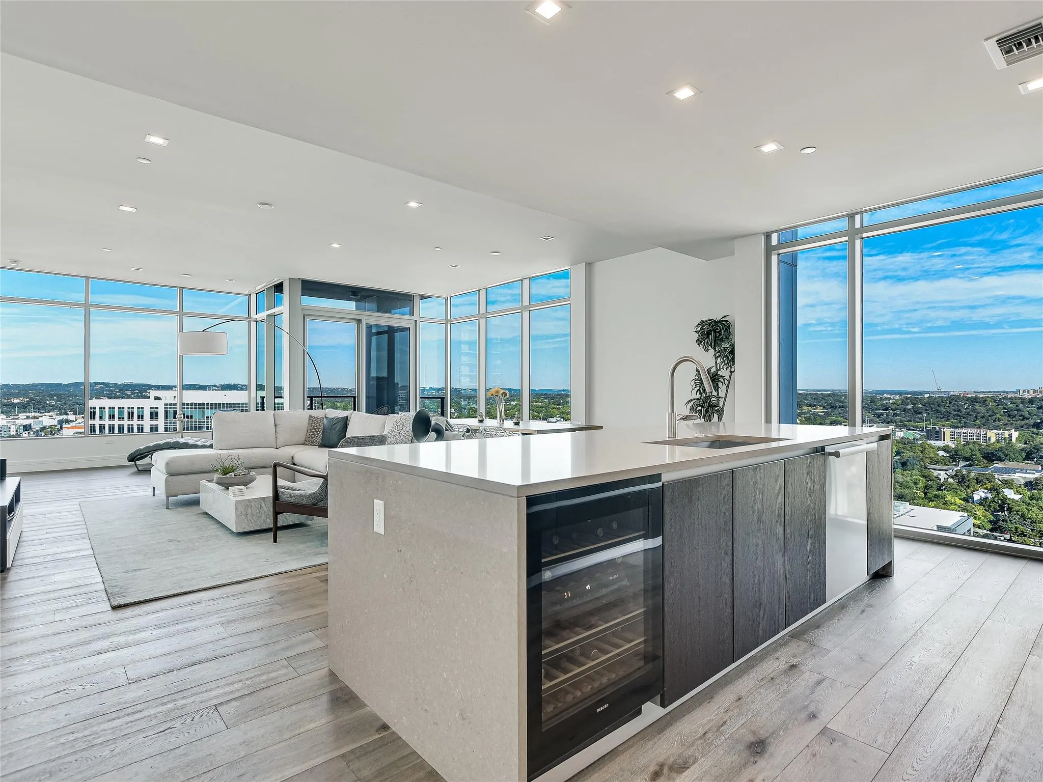 Photo of 501 WEST AVE #2004, Austin, TX, 78701