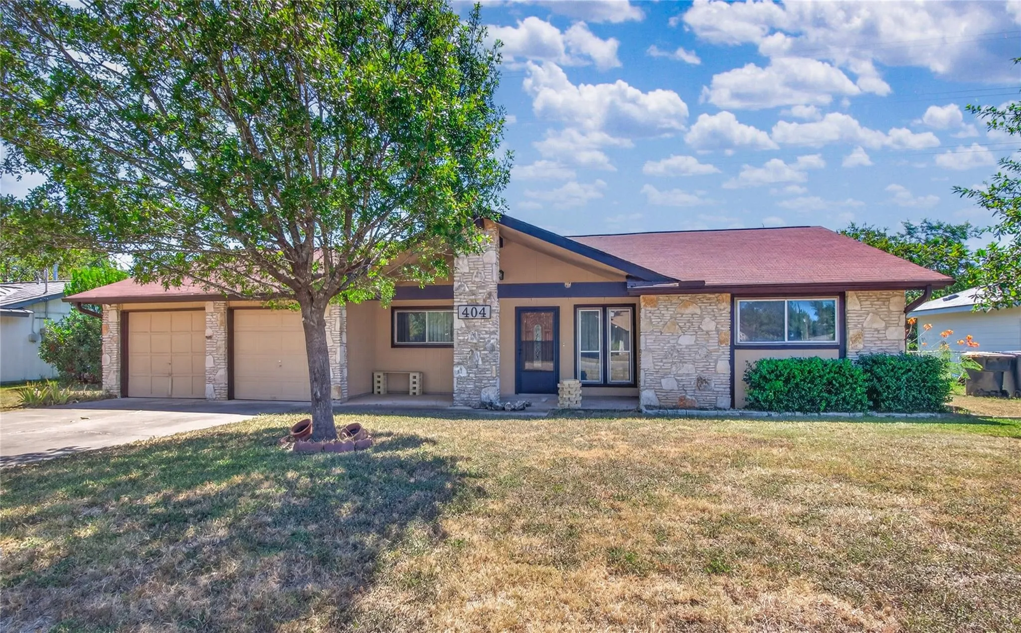 Photo of 404 E CENTRAL DR, Georgetown, TX, 78628