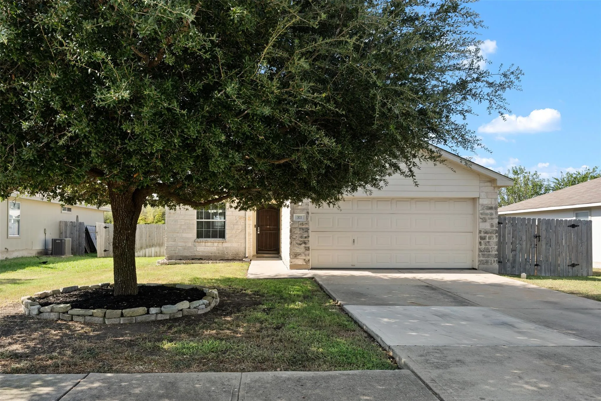 Photo of 311 PHILLIPS ST, Hutto, TX, 78634