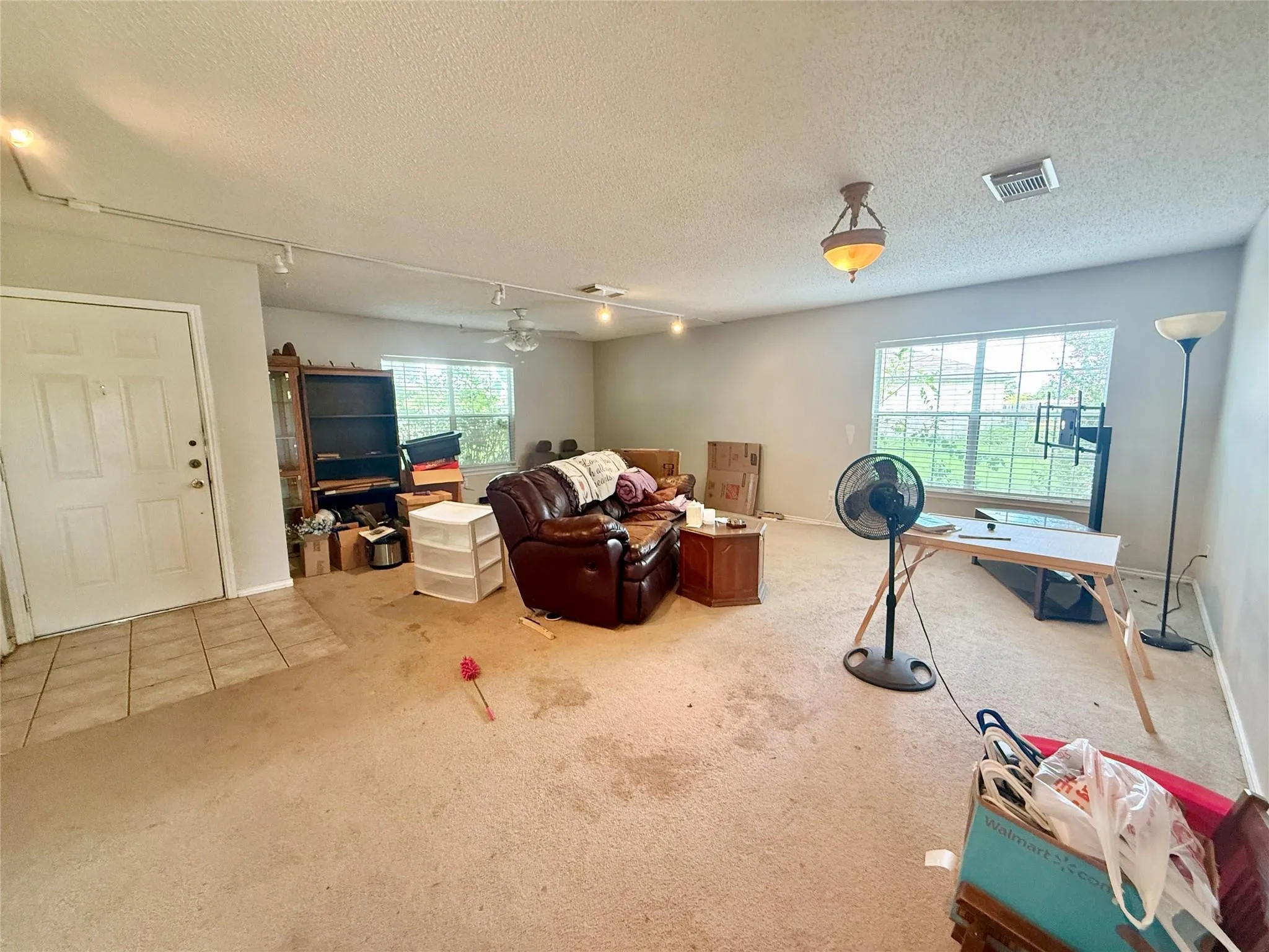 Photo 2 of 3085 CRESTMONT LN