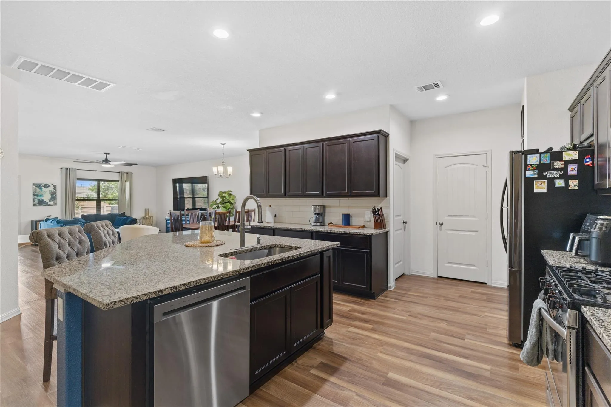 Photo 4 of 340 SHINER LN