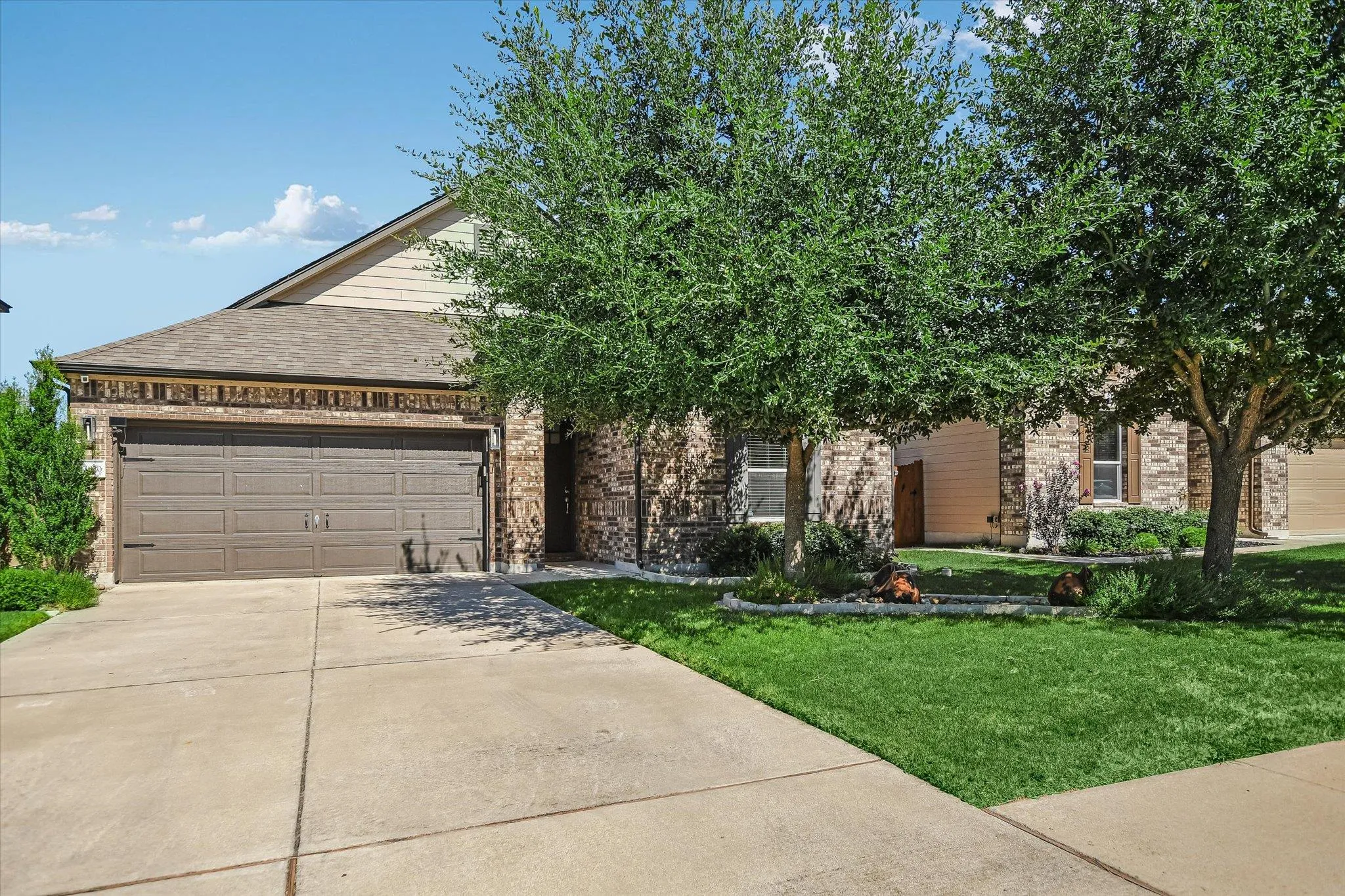 Photo of 13820 LYNDON B JOHNSON ST, Manor, TX, 78653