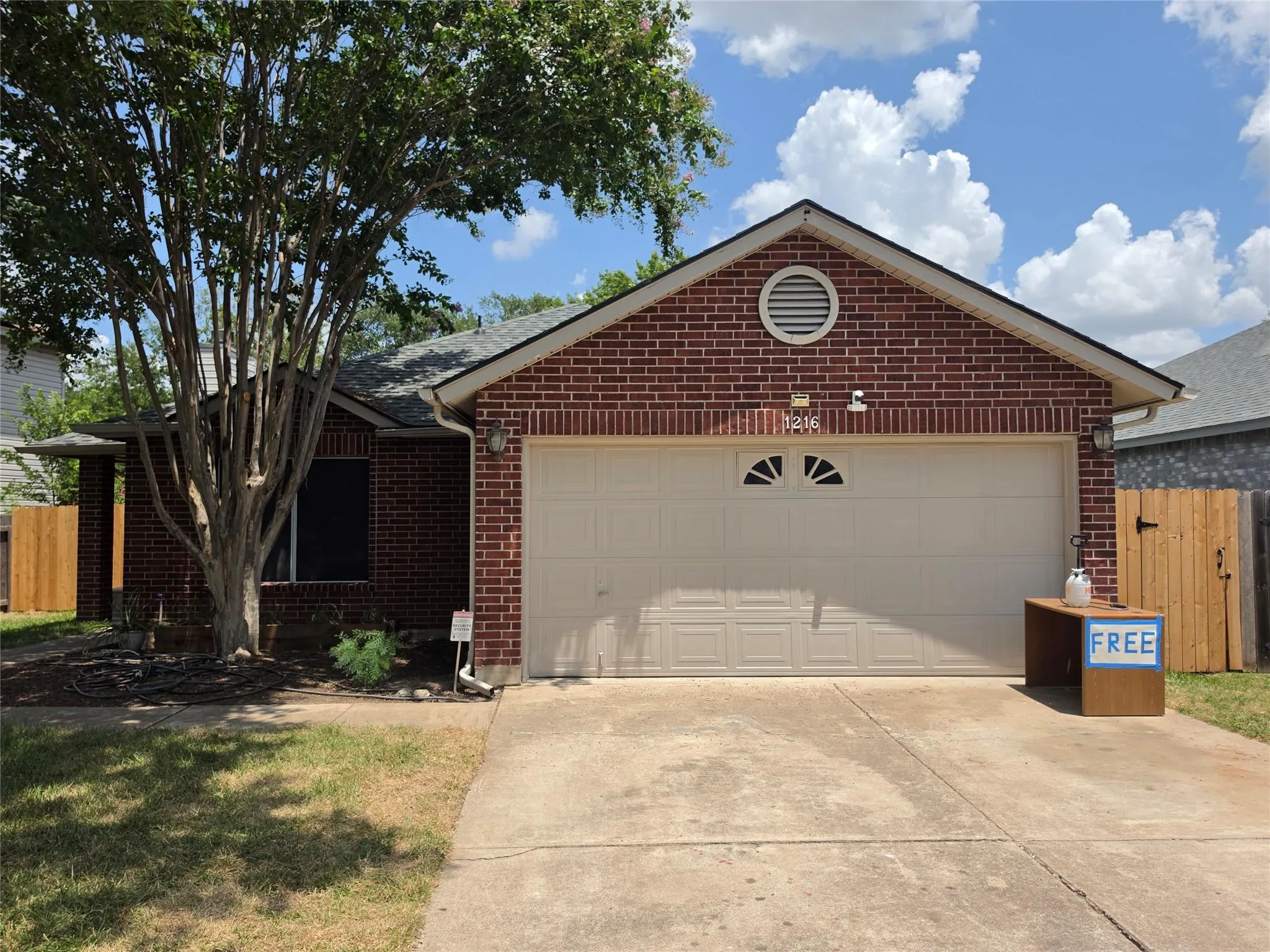Photo of 1216 BRADBURY LN, Austin, TX, 78753