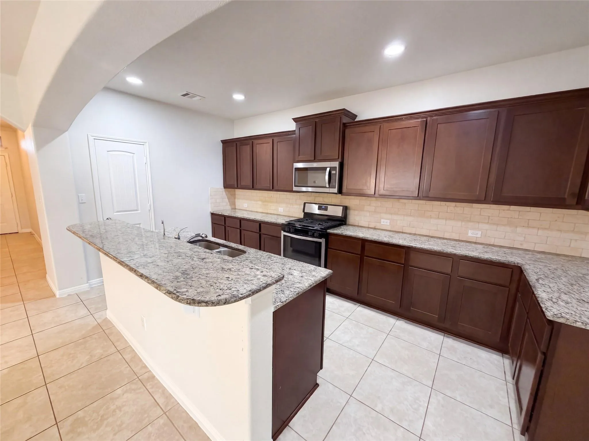 Photo 2 of 18320 DRECKER SPRINGS LN