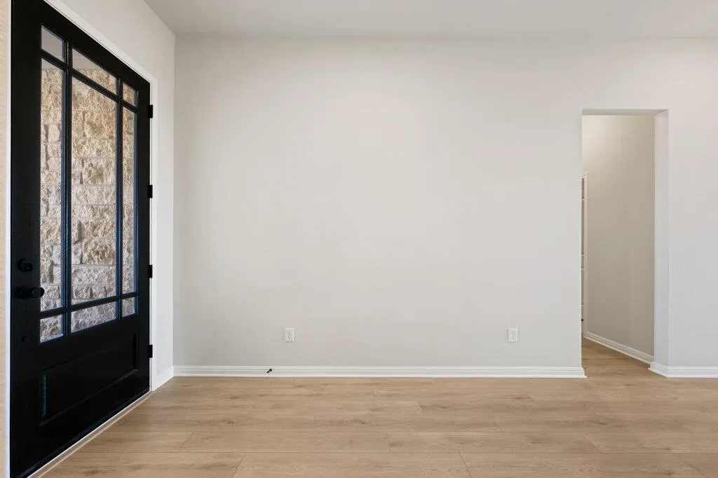 Photo 5 of 540 REDDING WAY