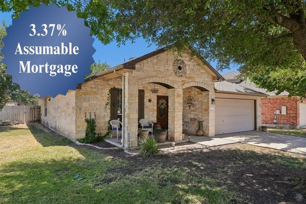 Photo of 302 LONE STAR BLVD, Hutto, TX, 78634