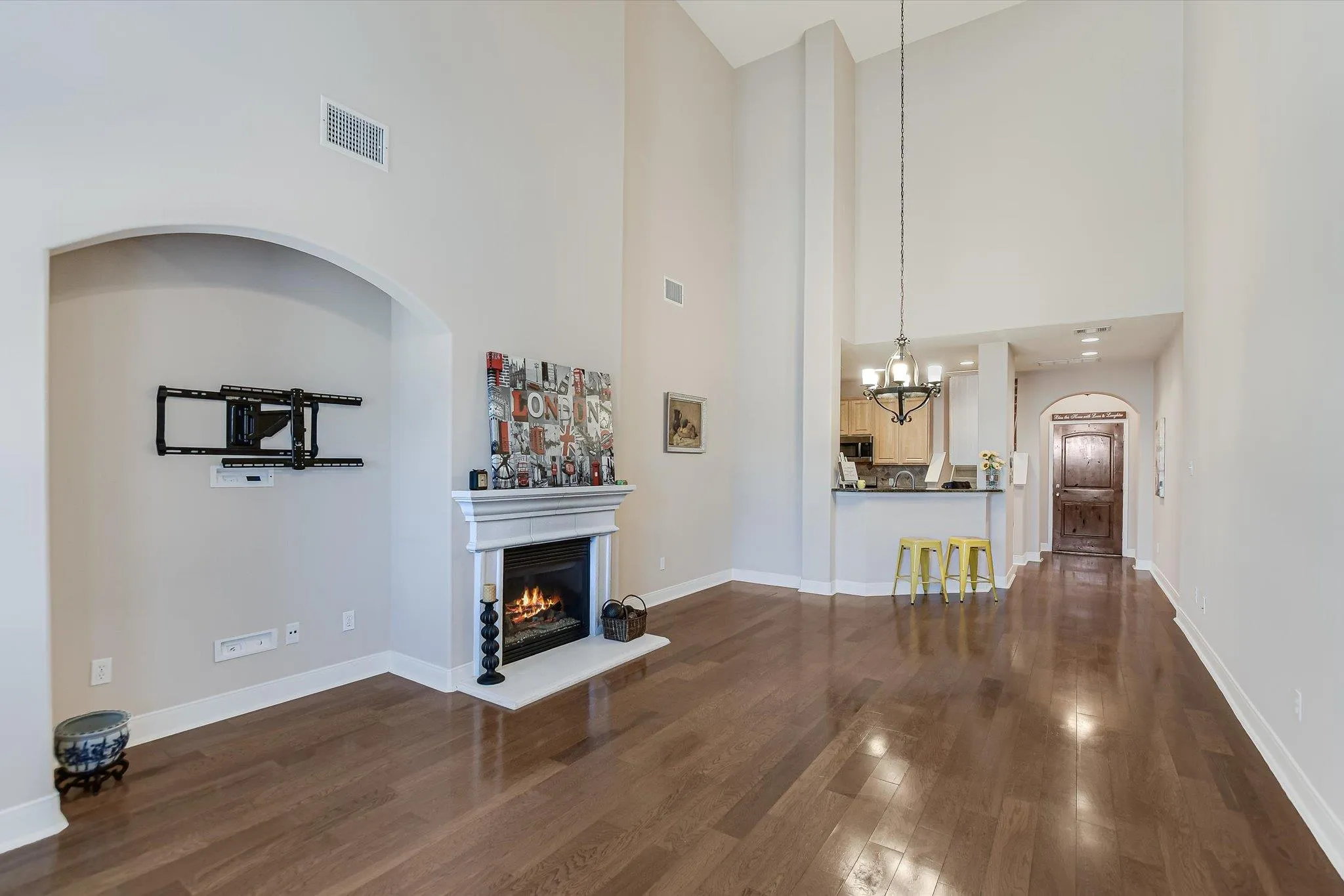 Photo 4 of 2210 ONION CREEK PKWY #503