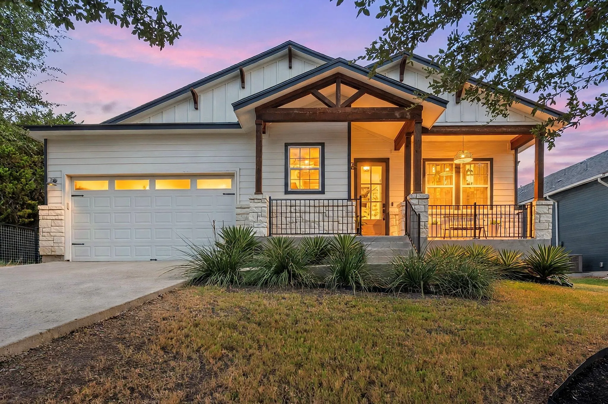 Photo of 20102 COOLIDGE LN, Lago Vista, TX, 78645