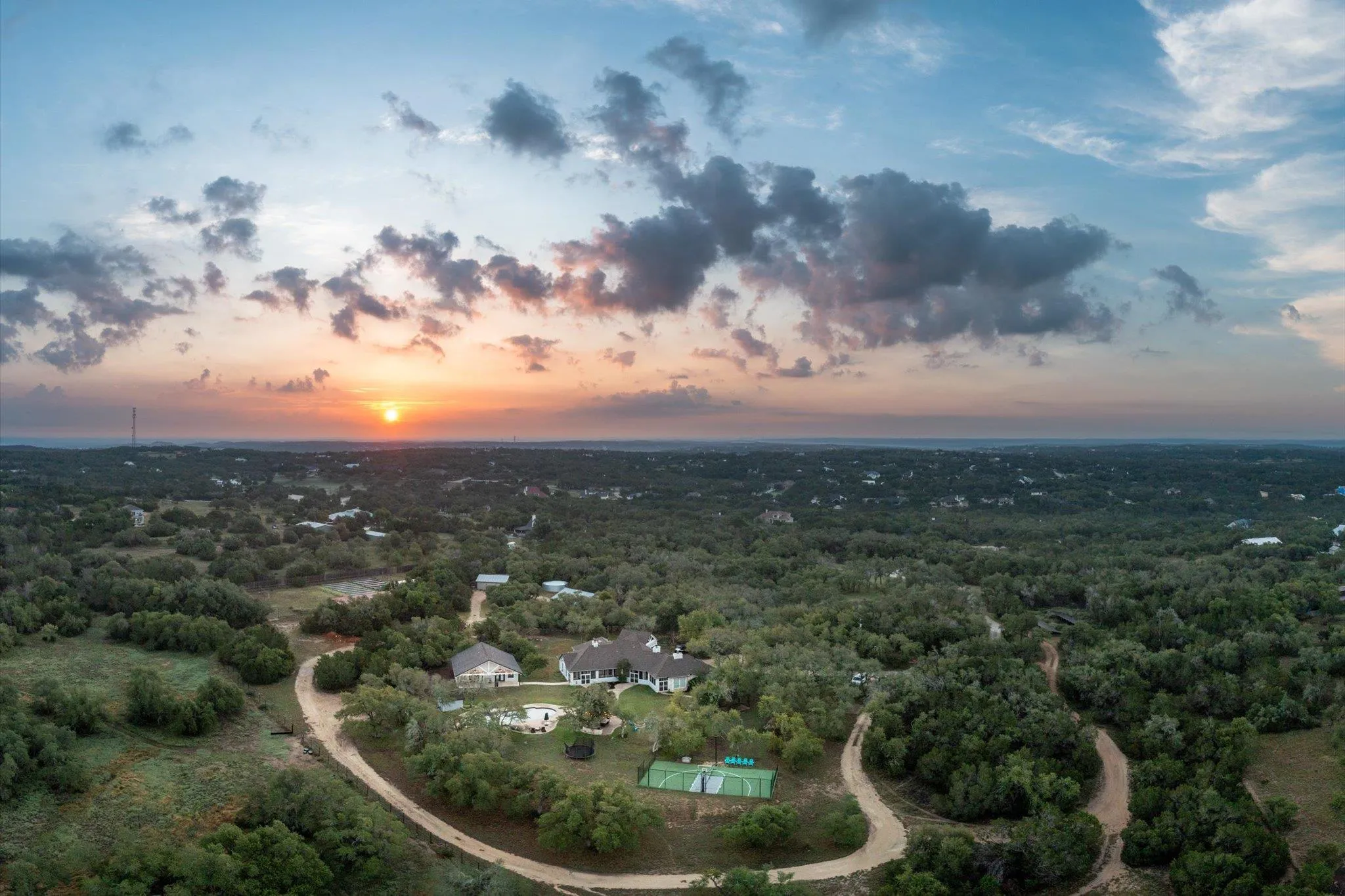Photo of 101 SUNDANCE TRL, Dripping Springs, TX, 78620