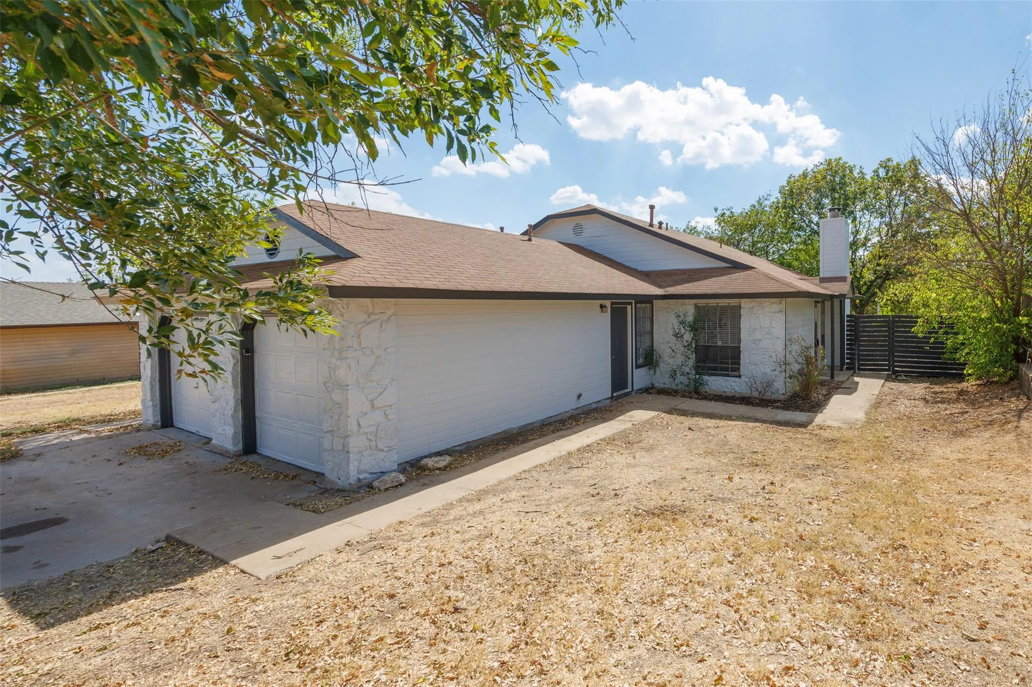 Photo 2 of 1905 MARGALENE WAY #A