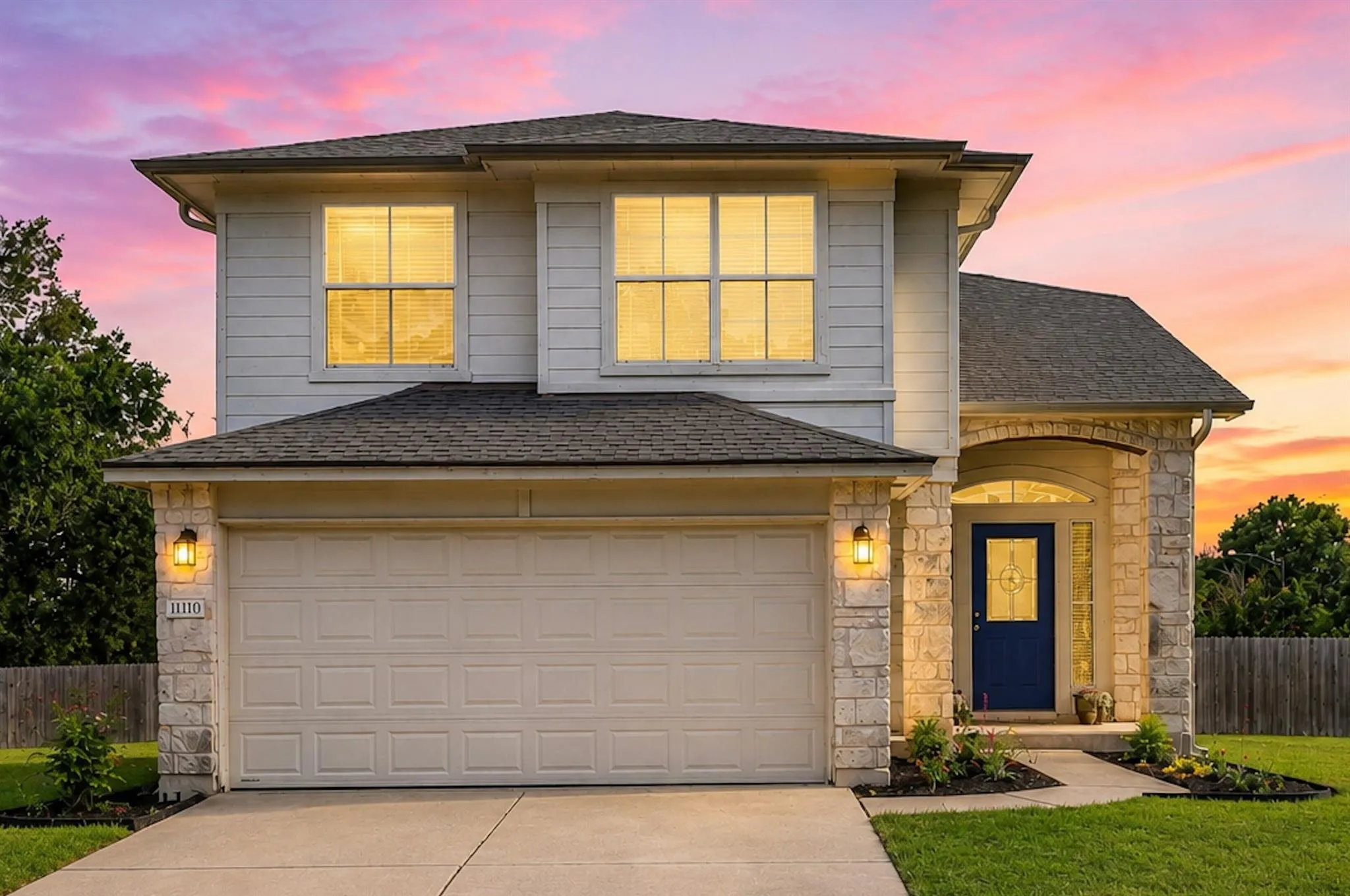 Photo of 11110 JIM THORPE LN, Austin, TX, 78748