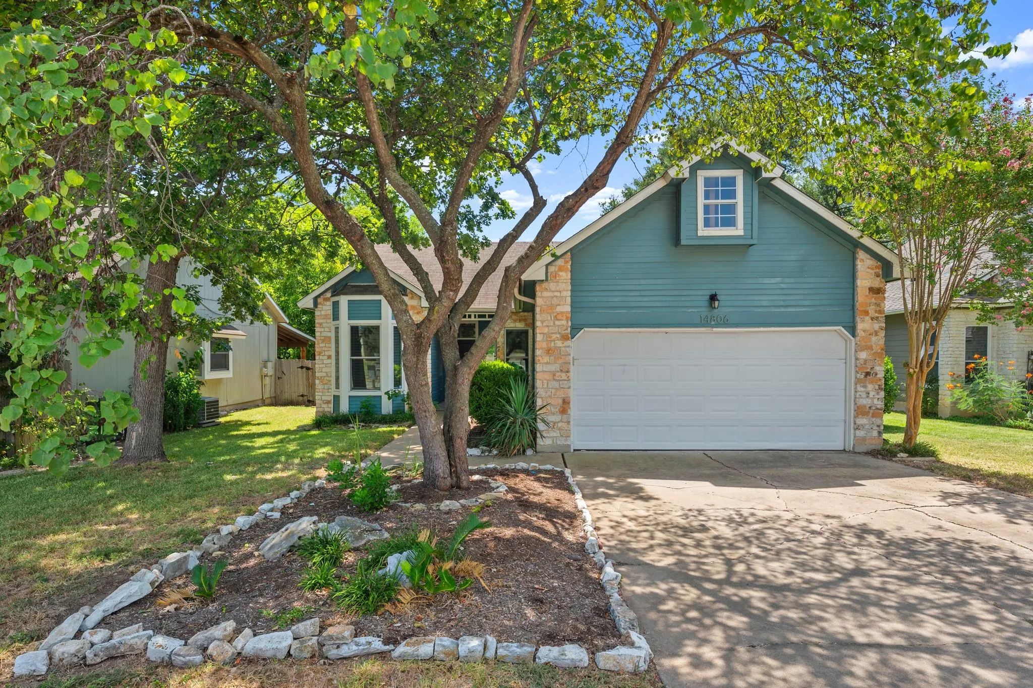Photo of 14806 YELLOWLEAF TRL, Austin, TX, 78728